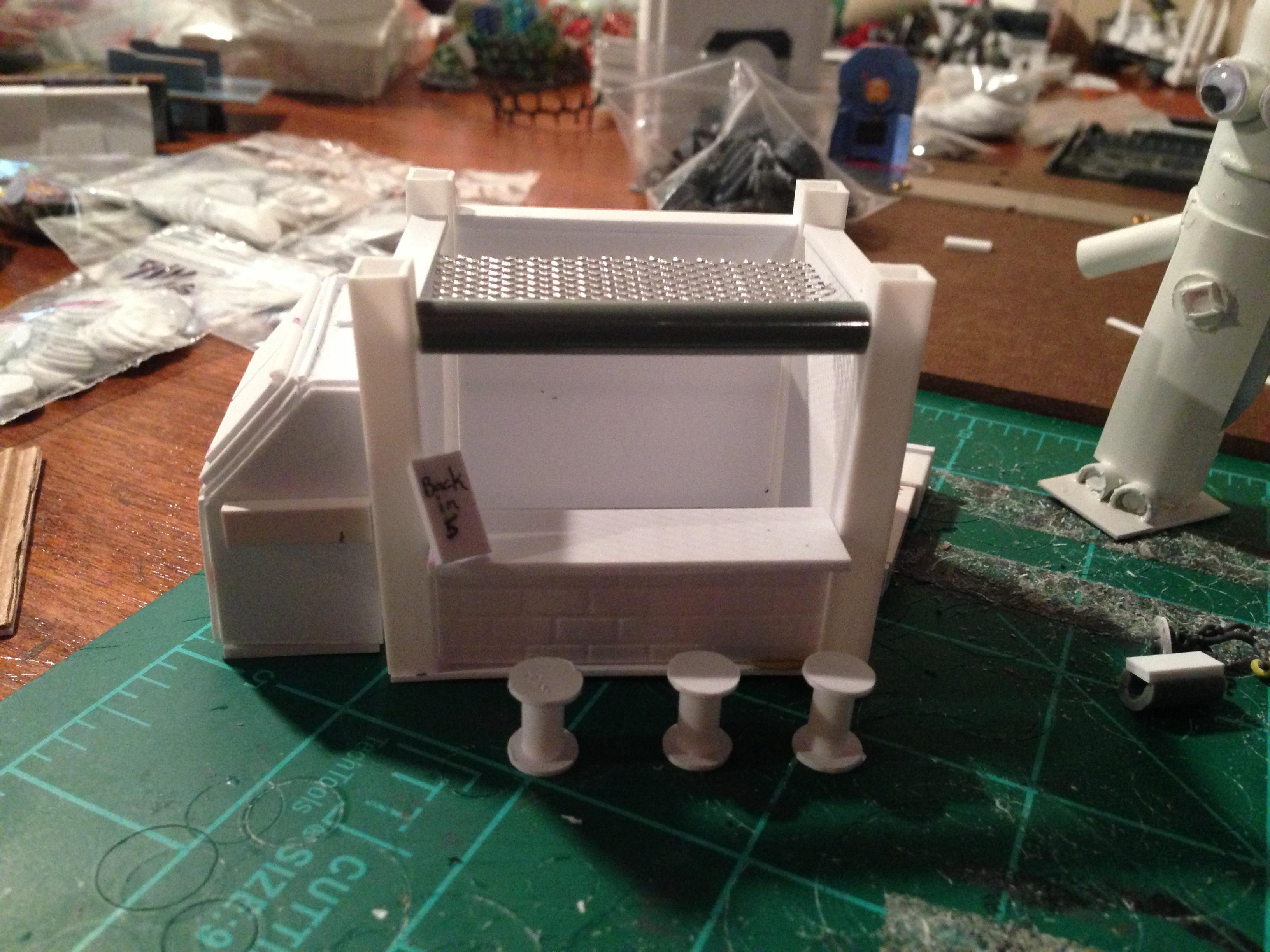 Gate tilts up