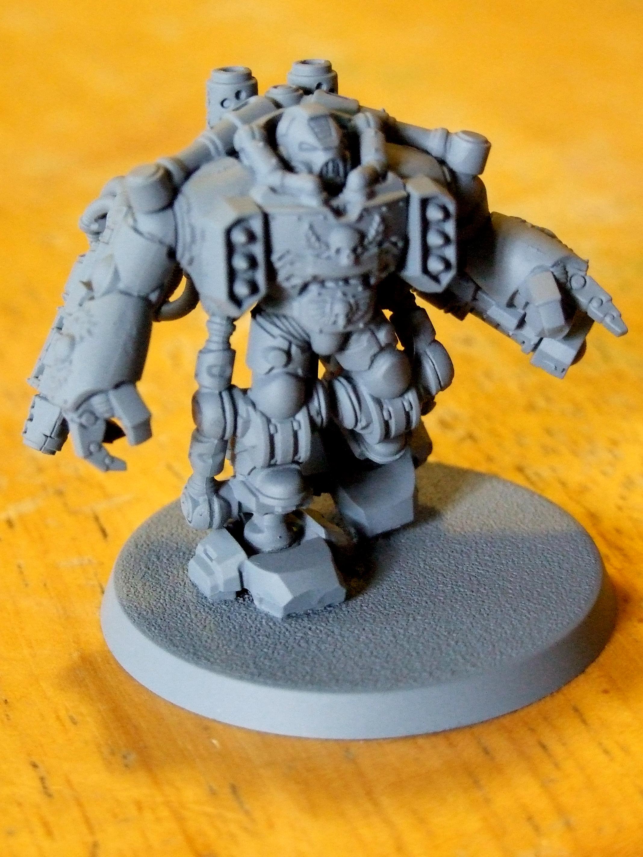bare-bones Space Marine Centurion with Grav Cannon and Grav Amp