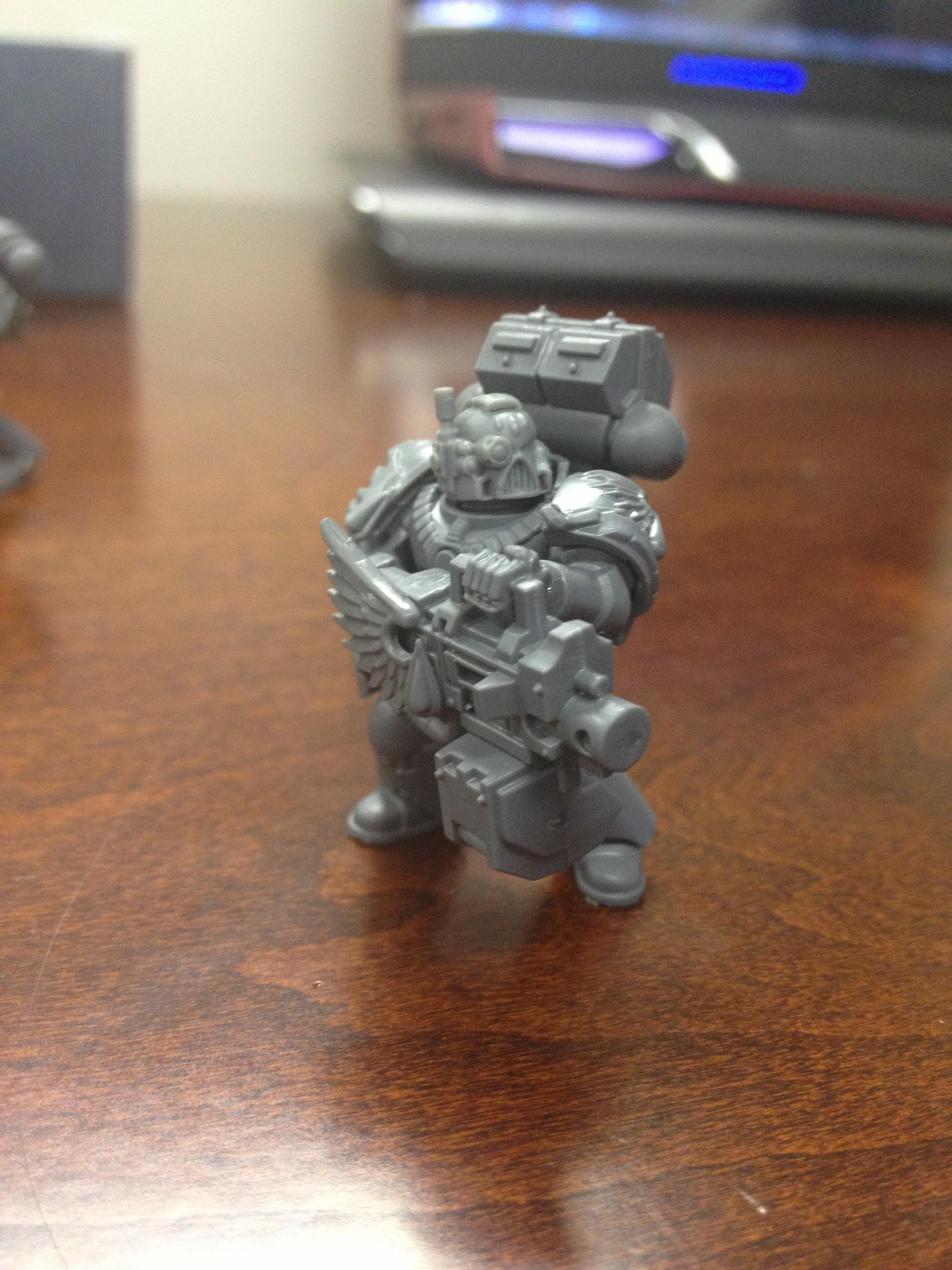 Heavy Bolter marine