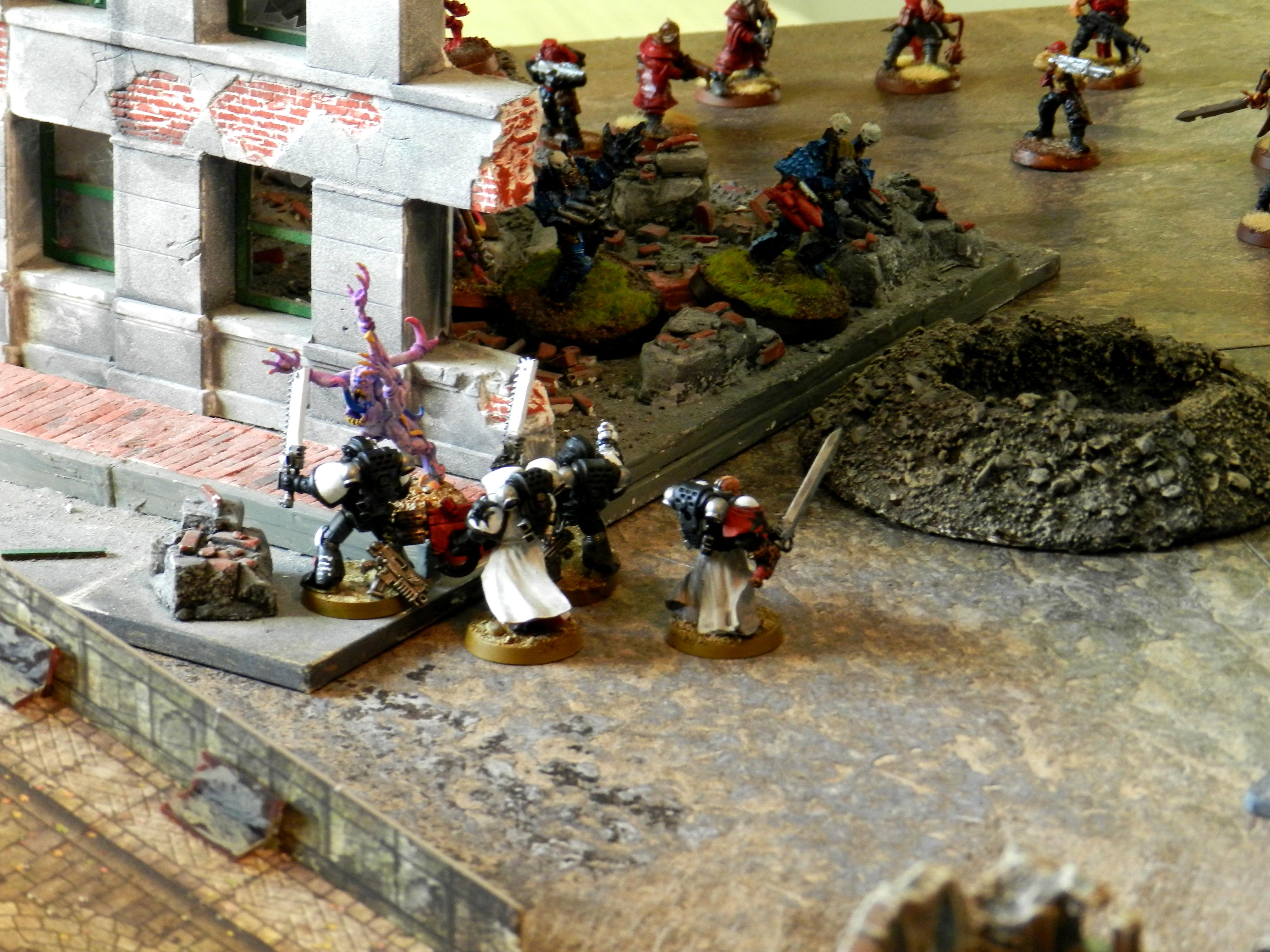 Horrors and BT locked in combat
