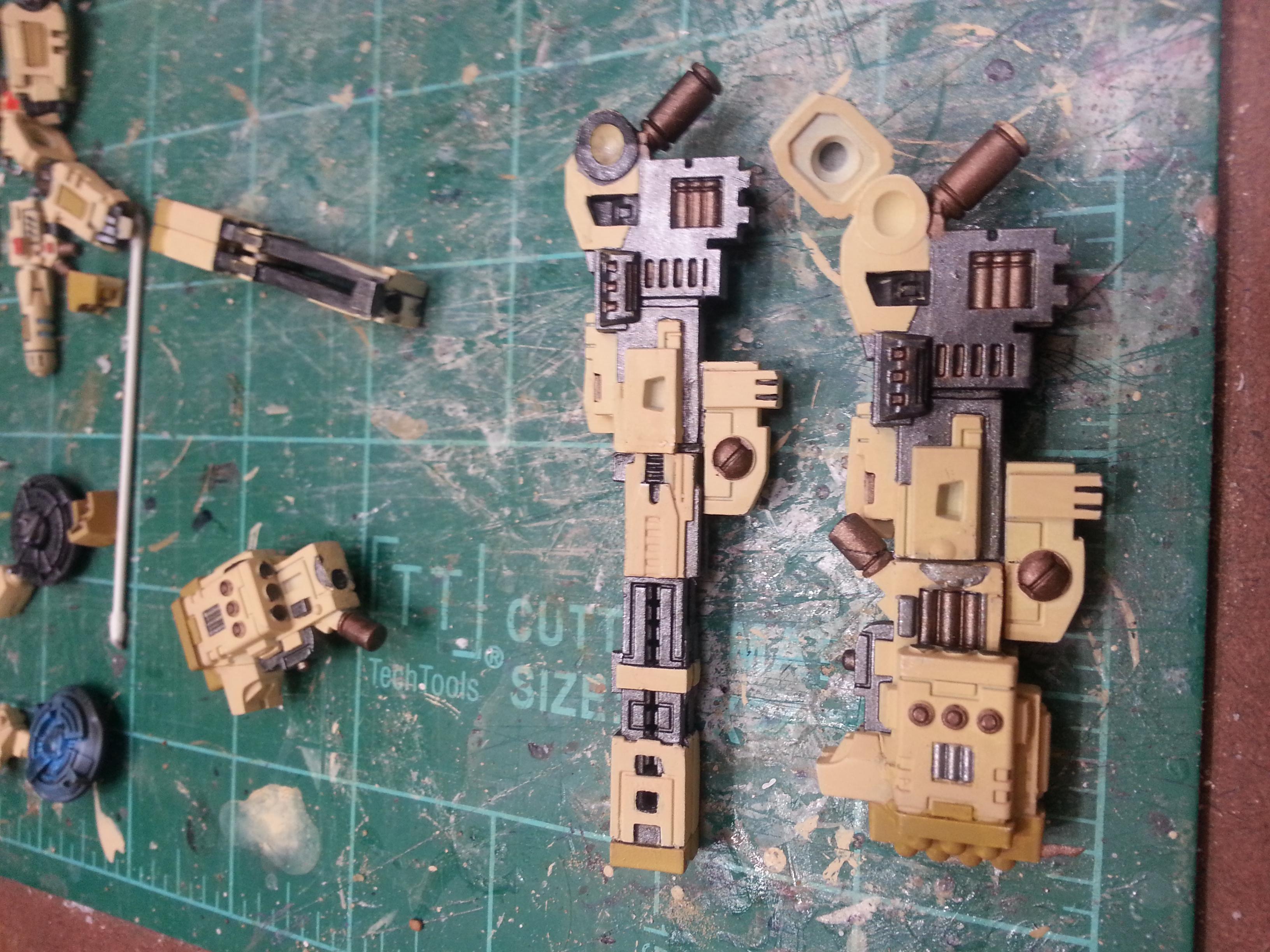 Tau Broadside weapon mod - back view