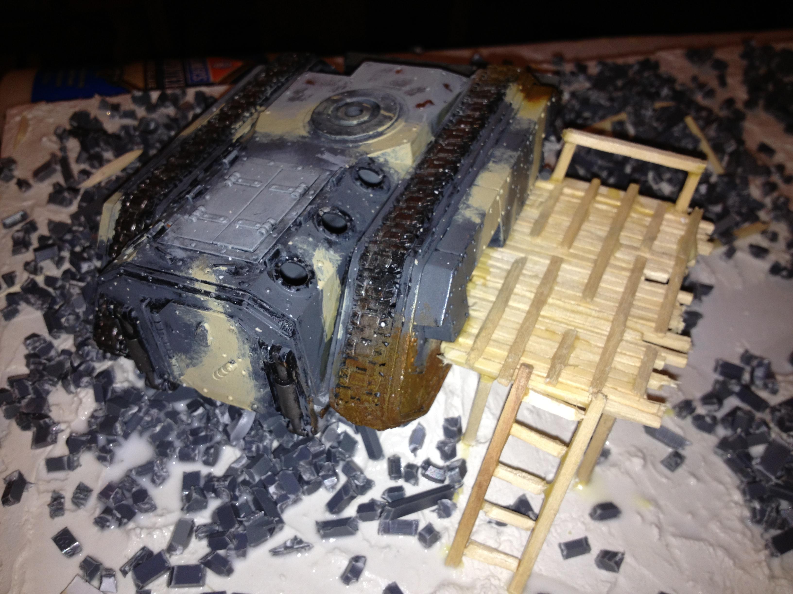 I decided to make a little platform for squads to use. 6 space marines can stand on it