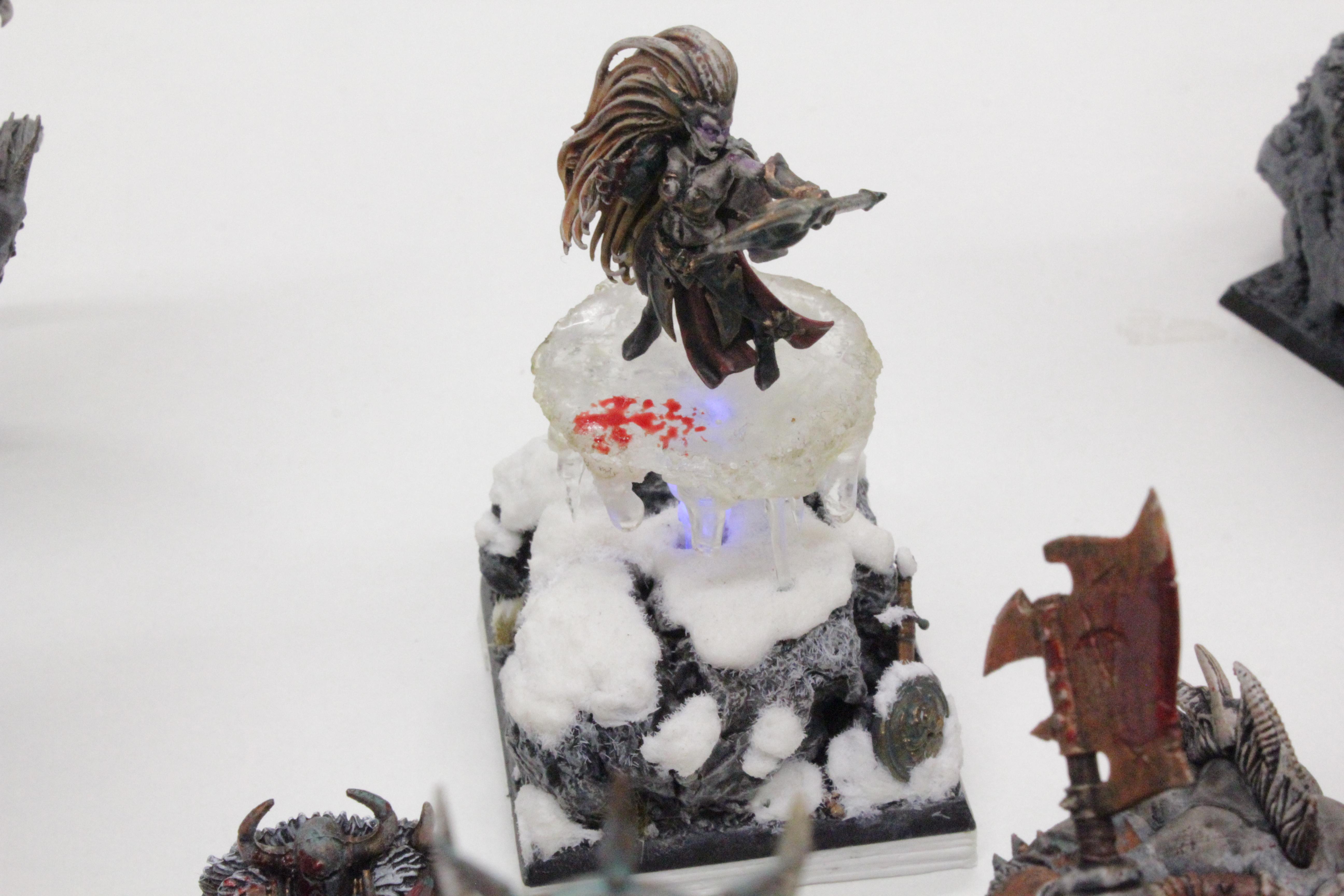 Chaos, Chaos Trolls, Chimera, Disk Of Tzeentch, Minotaurs, Sorceress, Standard Bearer, Warhammer Fantasy, Warhound, Warriors, Warriors Of Chaos, Woc