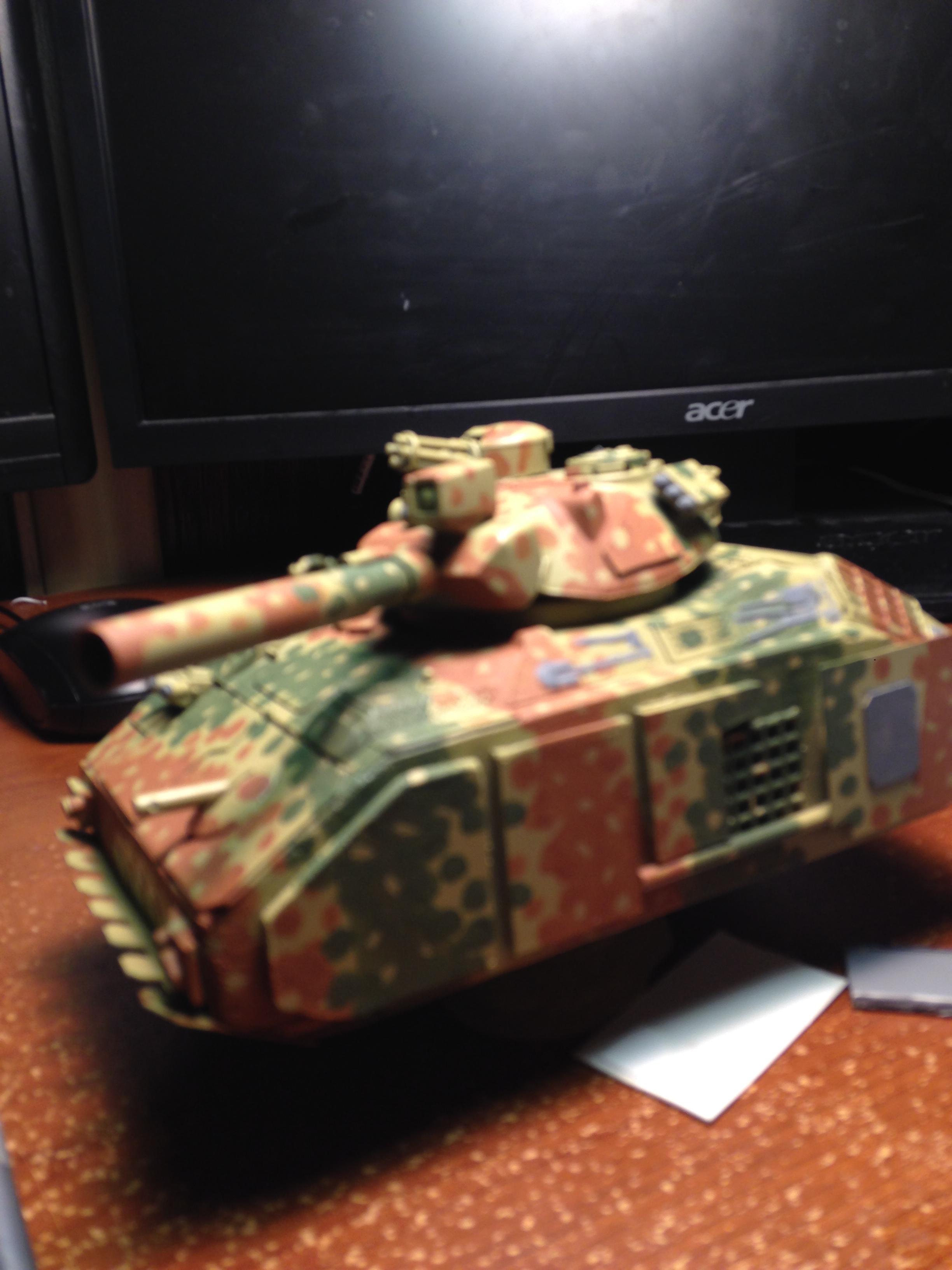 paintedgravtank