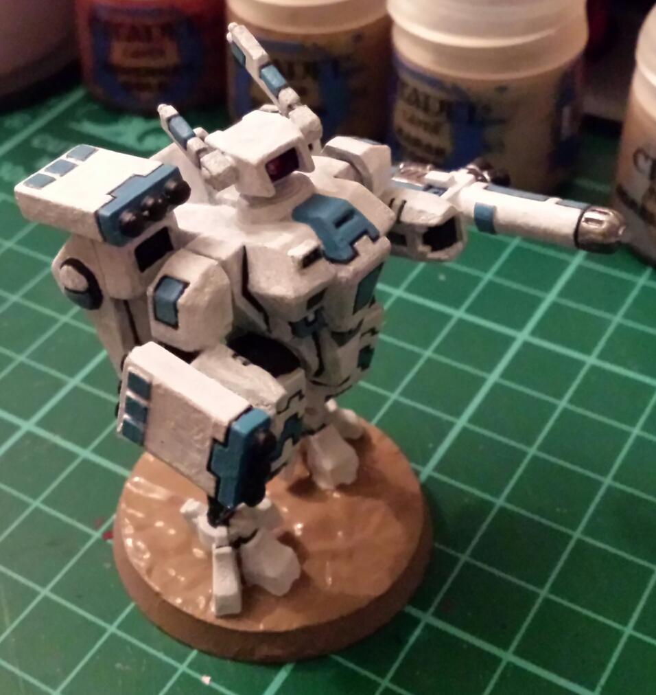 Crisis Battlesuit, Tau