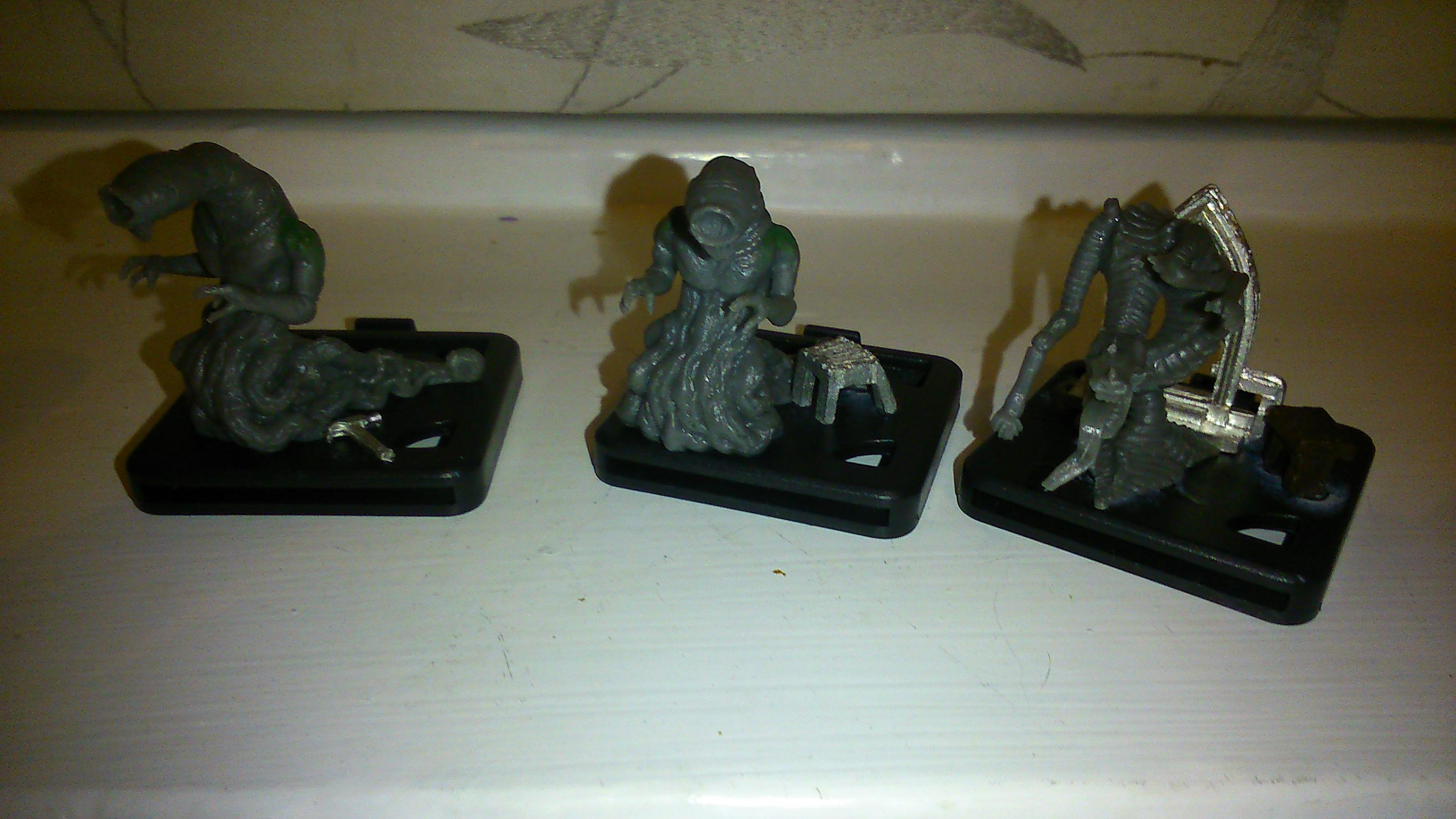 Crawling ones and Hound of Tindalos