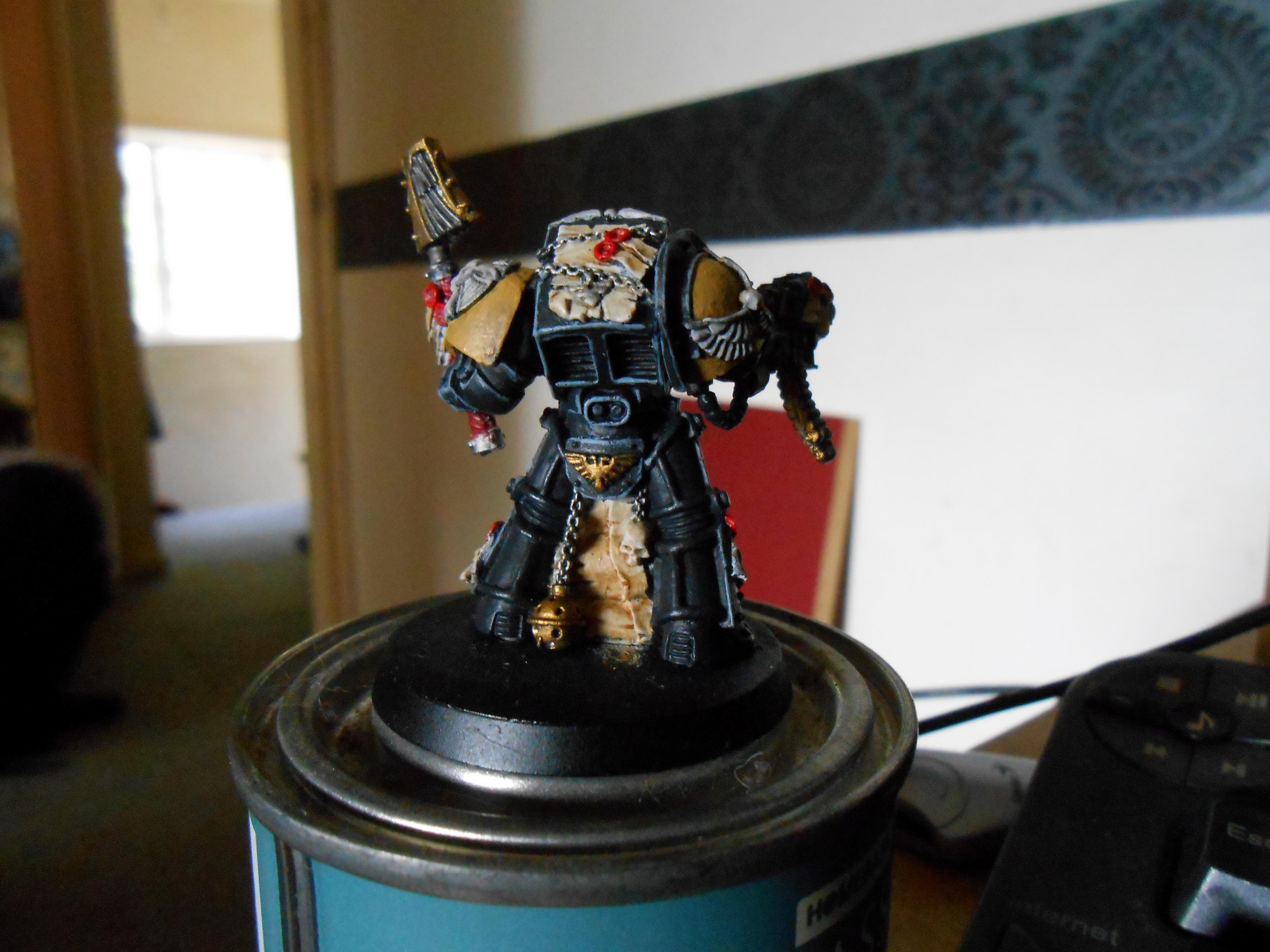Chaplain, Imperial Fists, Space Marines, Warhammer 40,000