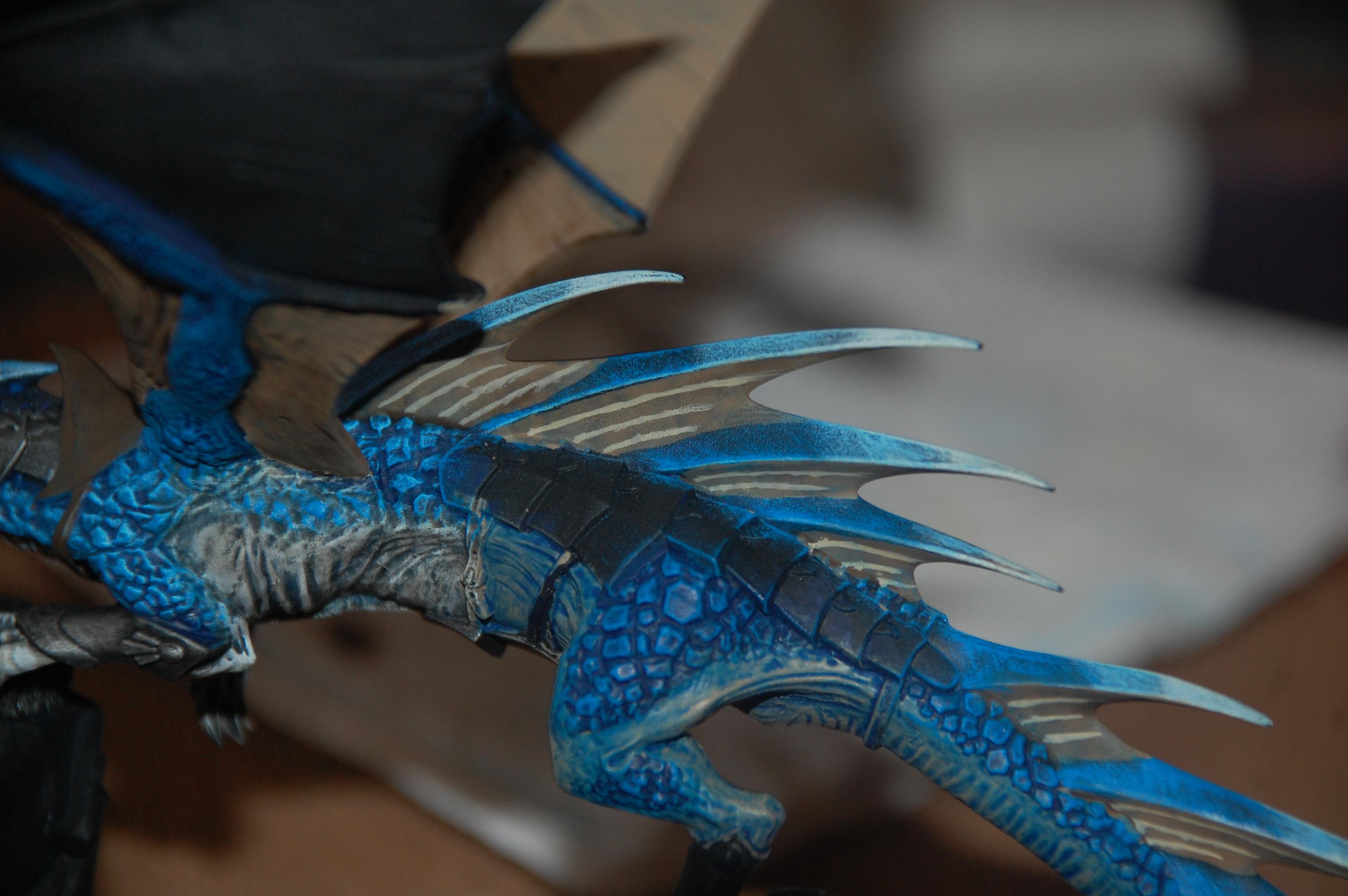 Done some lining on the sail on his back 