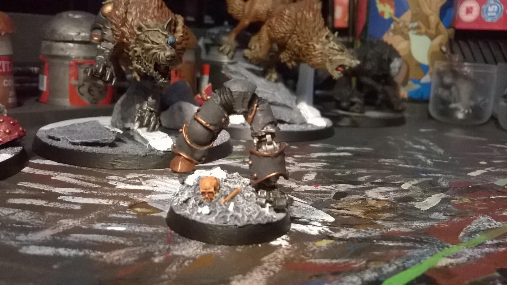 THE WOLF DOTH COME! WIP of Morkaisson, using Erebus's fancy ass base. Got to love that resin crack