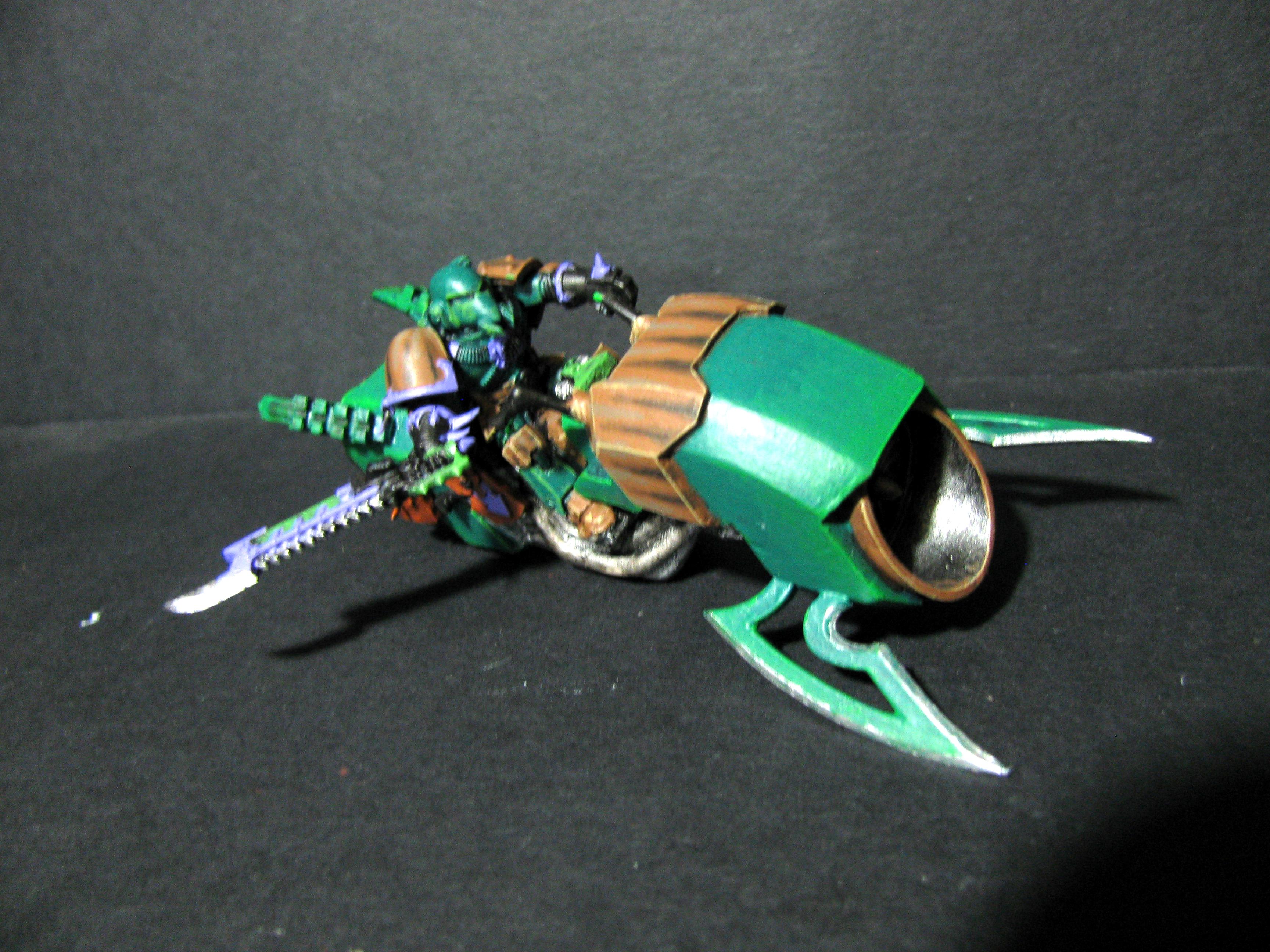 Dark Mantid biker