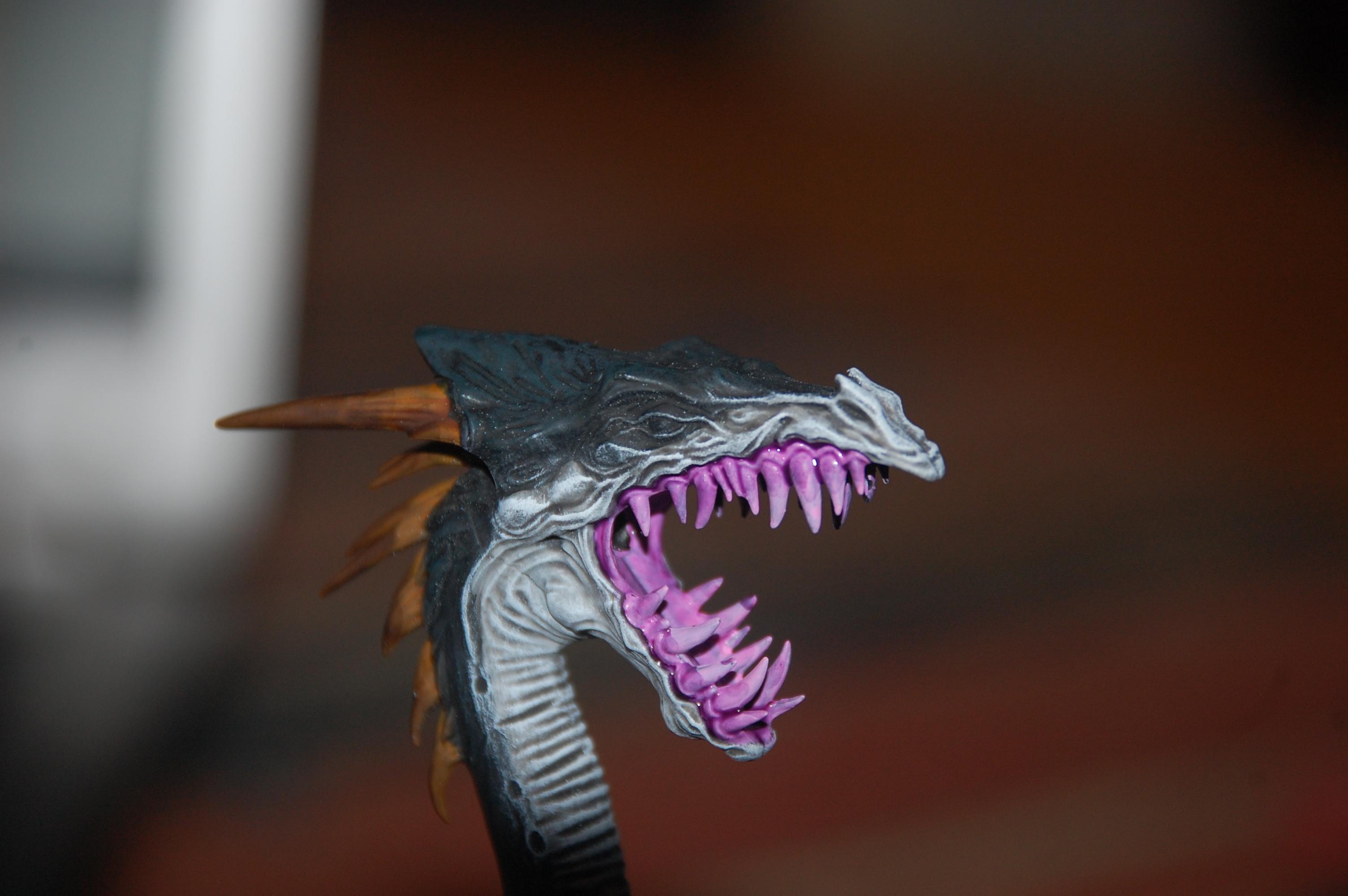 Work on the dagons mouth VGC pink and GW Druchii violet