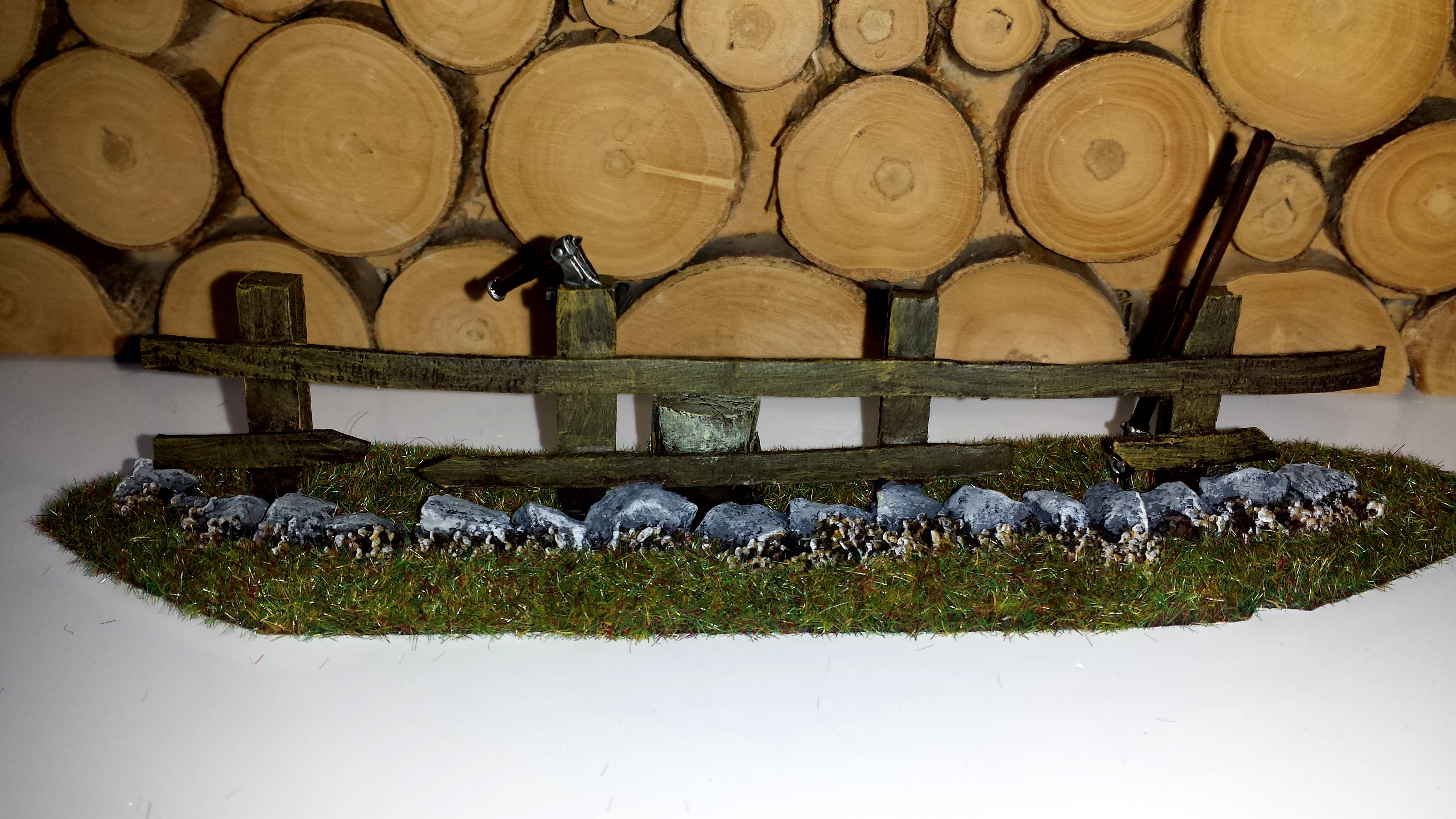 Terrain, Wooden fence