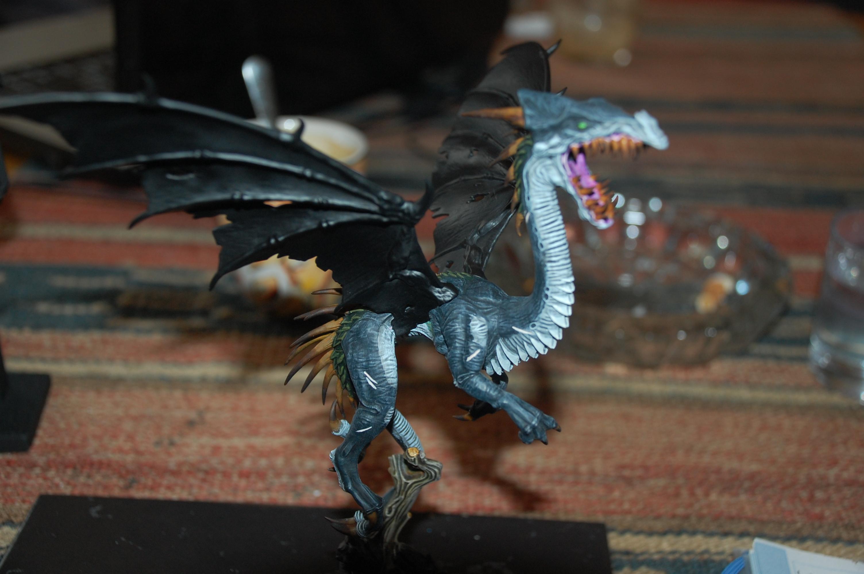 2 pics with the wings on looks nice imho :D