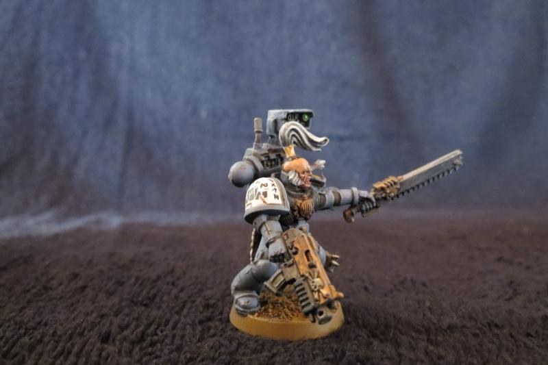 Sergeant with runes on his shoulderpad