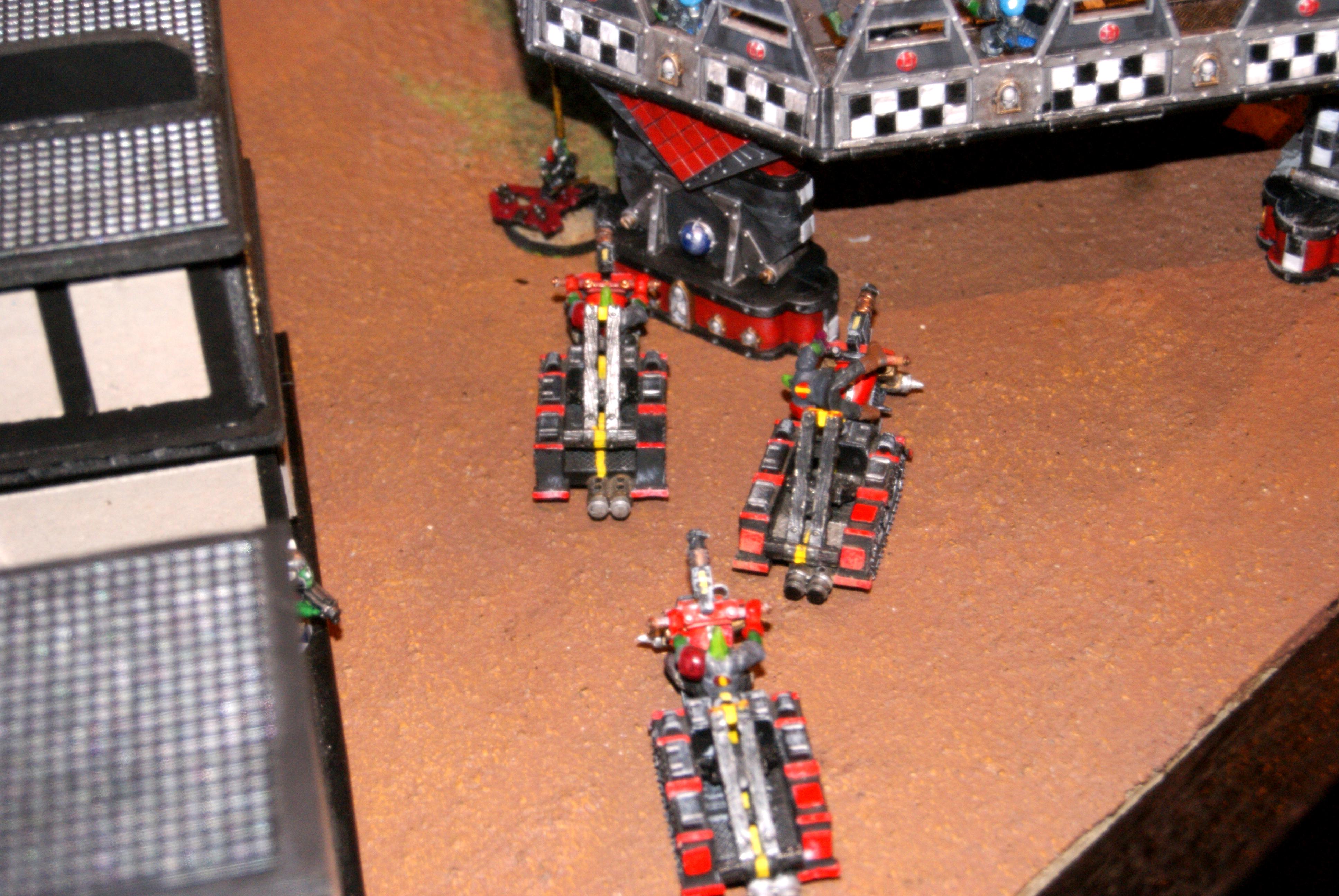 Grot bombs. Away!