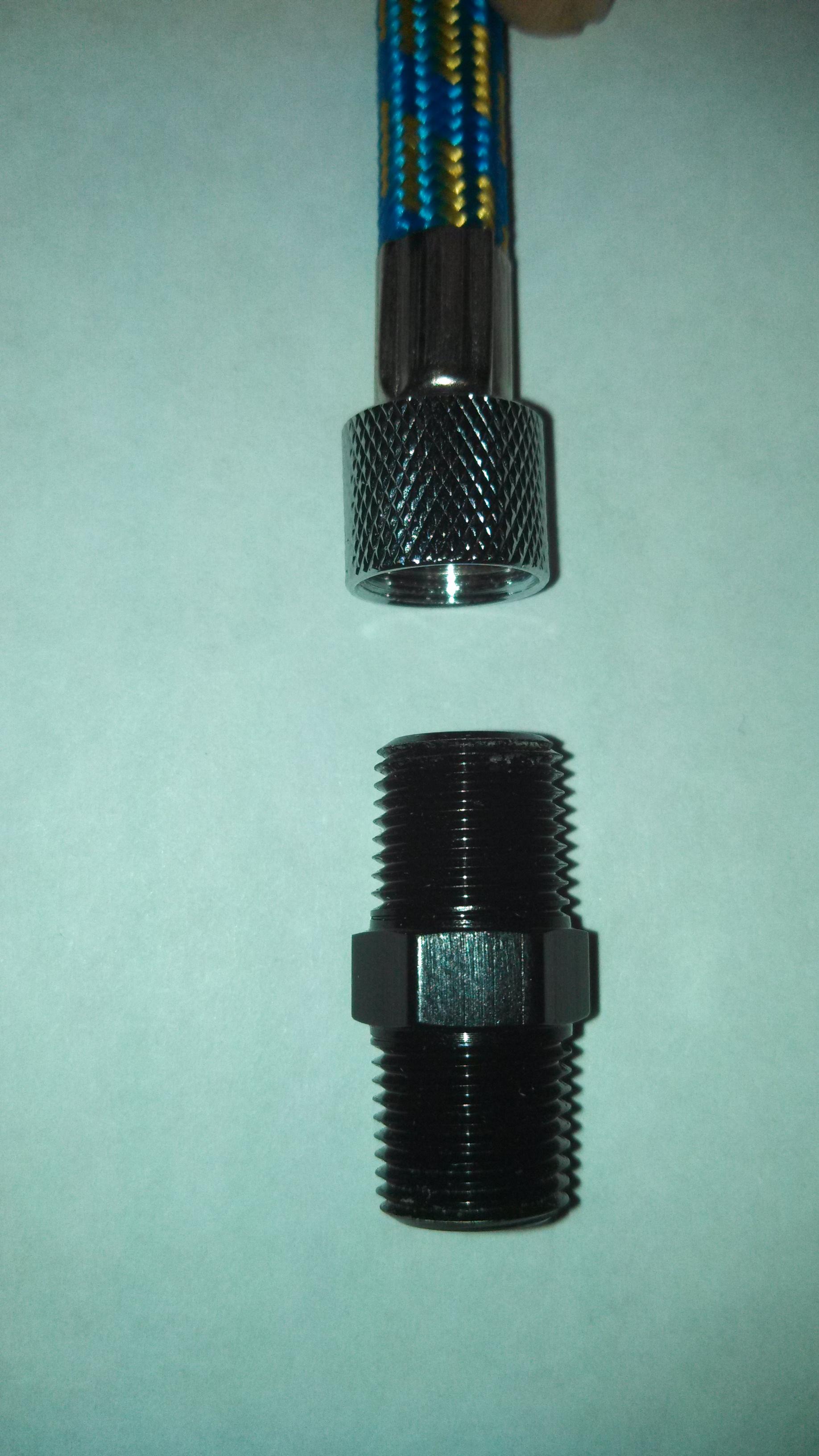 Hard to tell from the picture but that black 1/4 NPT fitting WILL NOT fit into the airbrush hose 1/8 BSP