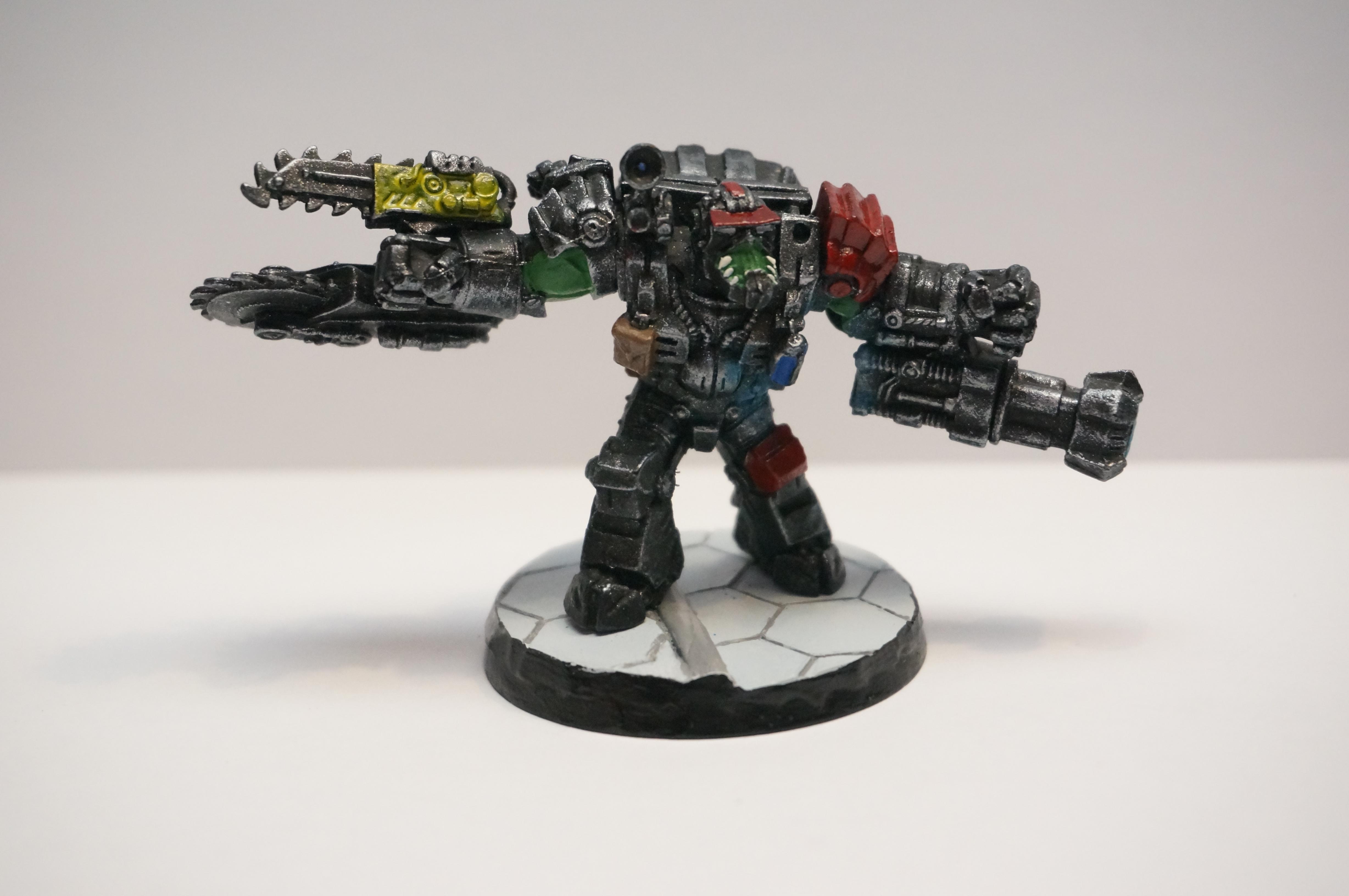 Red-Left the Marauder Ripper Suit 'Mauler'