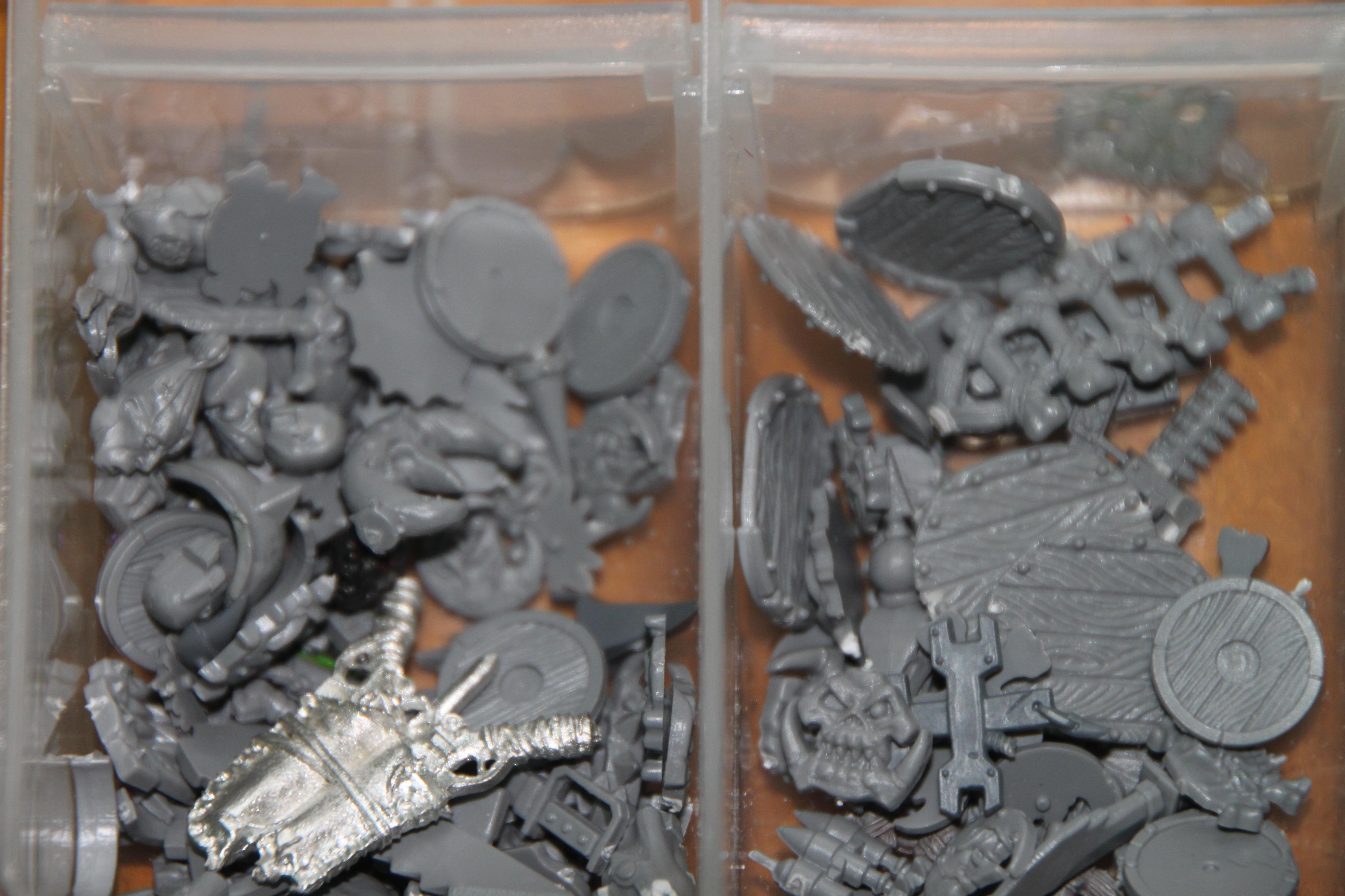 some more ork bits that im selling