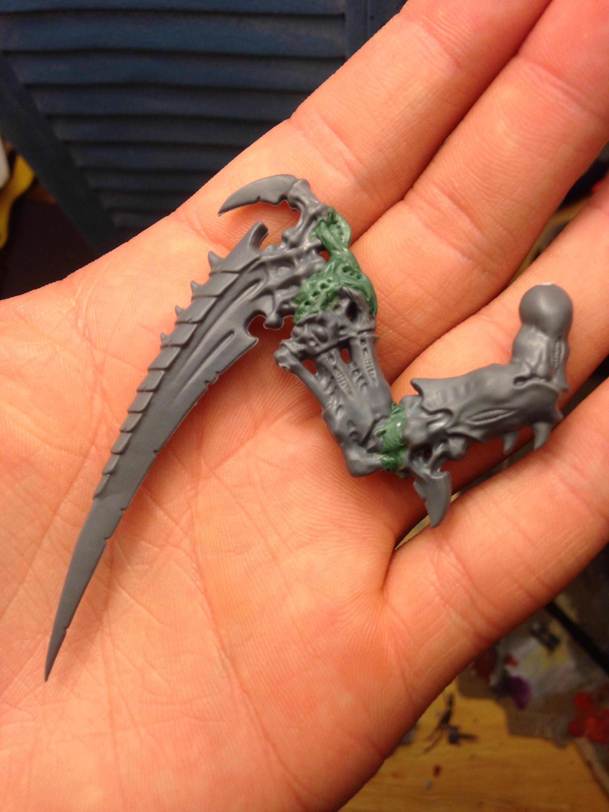 Bulky, Carnifex, Conversion, Greenstuff, Modeling, Monster, Tyranids ...