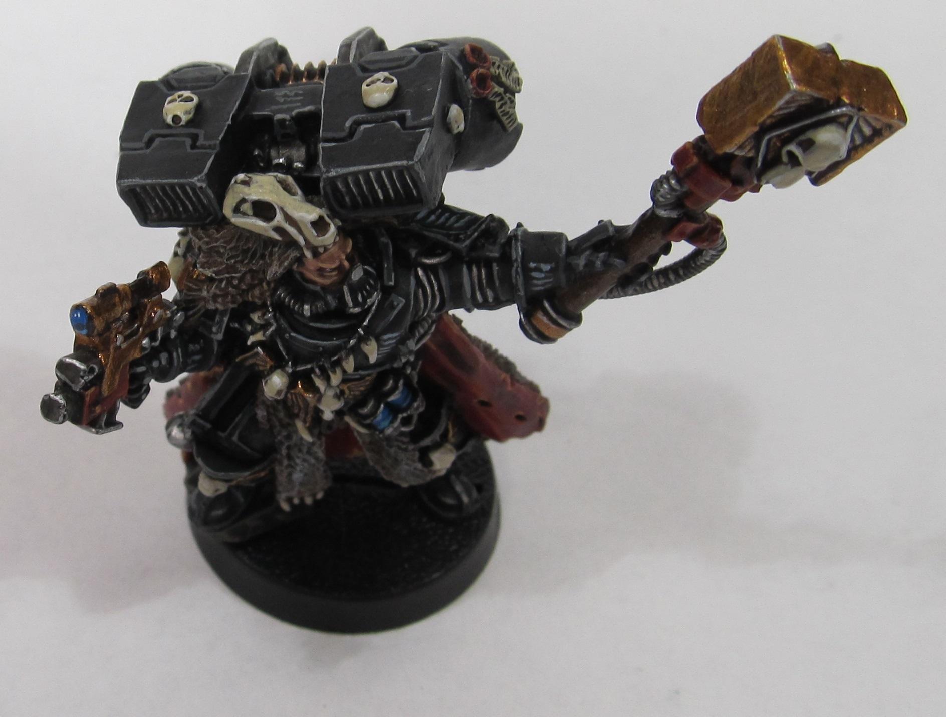 Wolf Preist Jump Pack Top