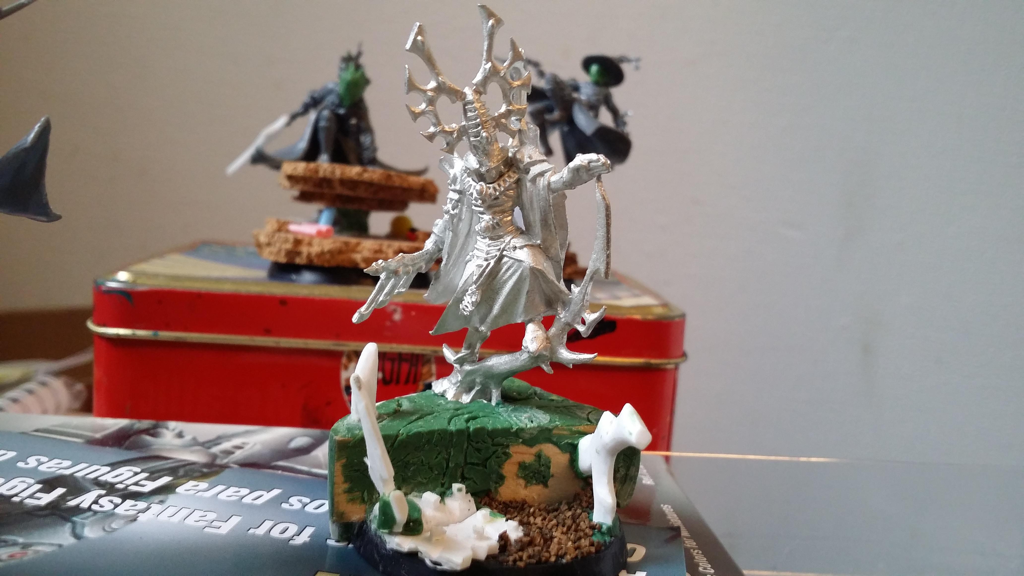 New Eldar Bonesinger