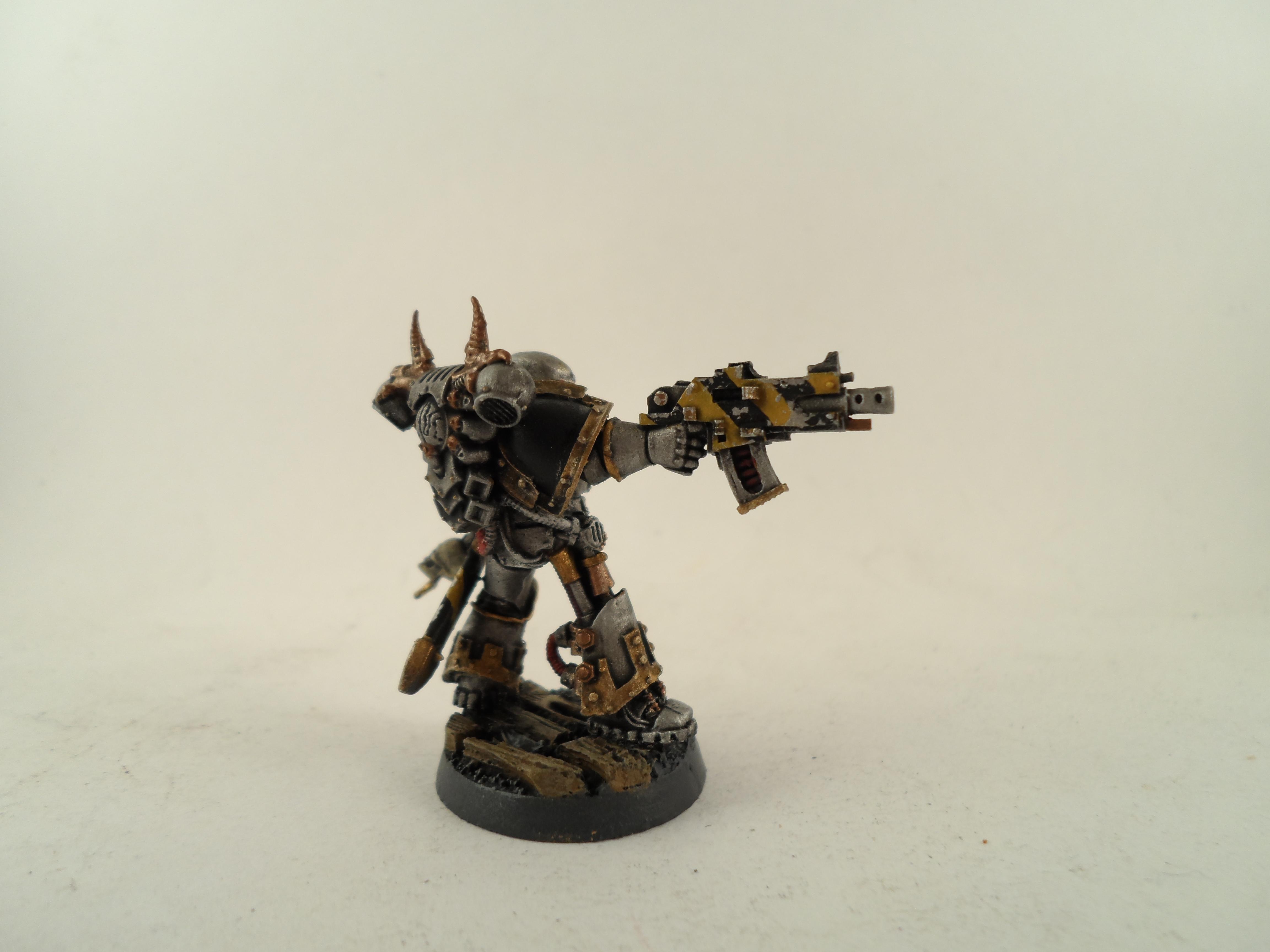 Chaos, Iron Hands, Space Marines, Warhammer 40,000