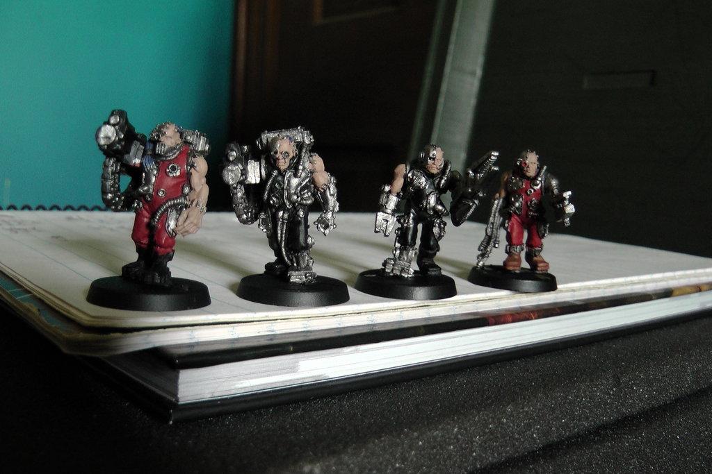 Servitors Painted