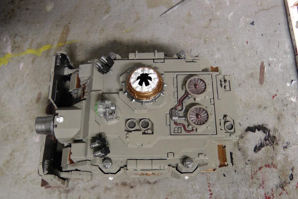 Chaos Vindicator Top