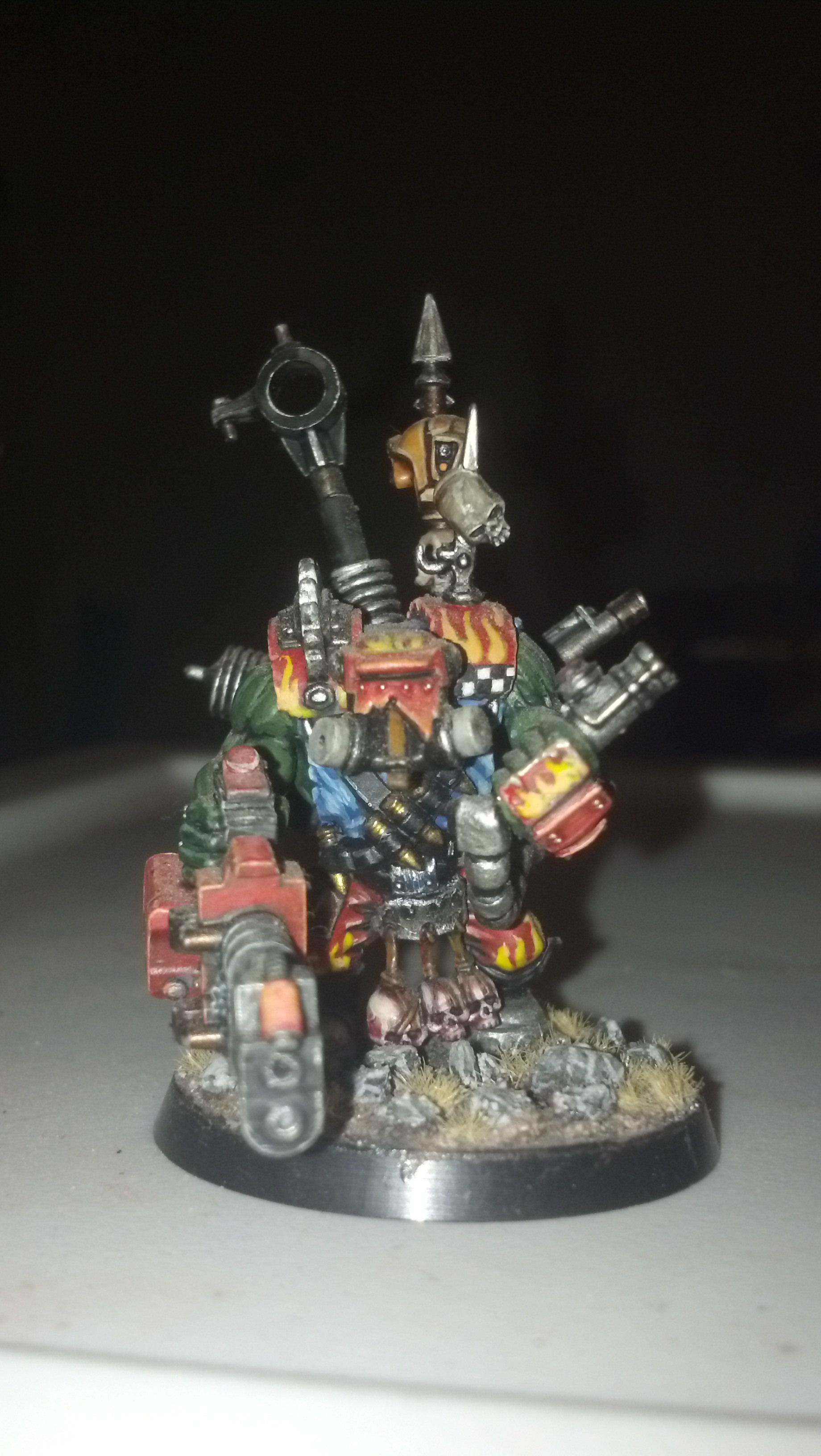 my big mek, built from nob scraps and stuff. i love the flame job charlie gave him!
