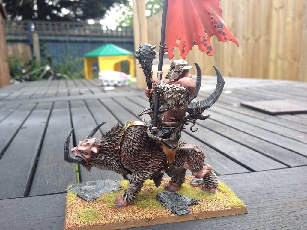 Mournfang, Ogre Kingdoms, Ogres