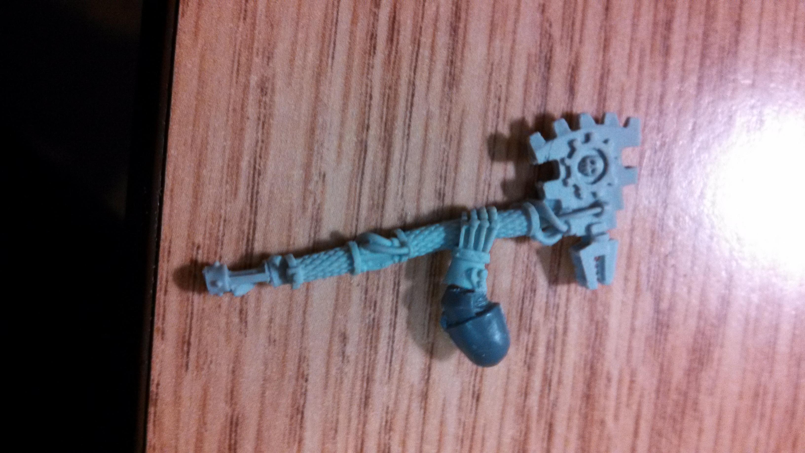 Iron Hands HQ  Arm Togeather