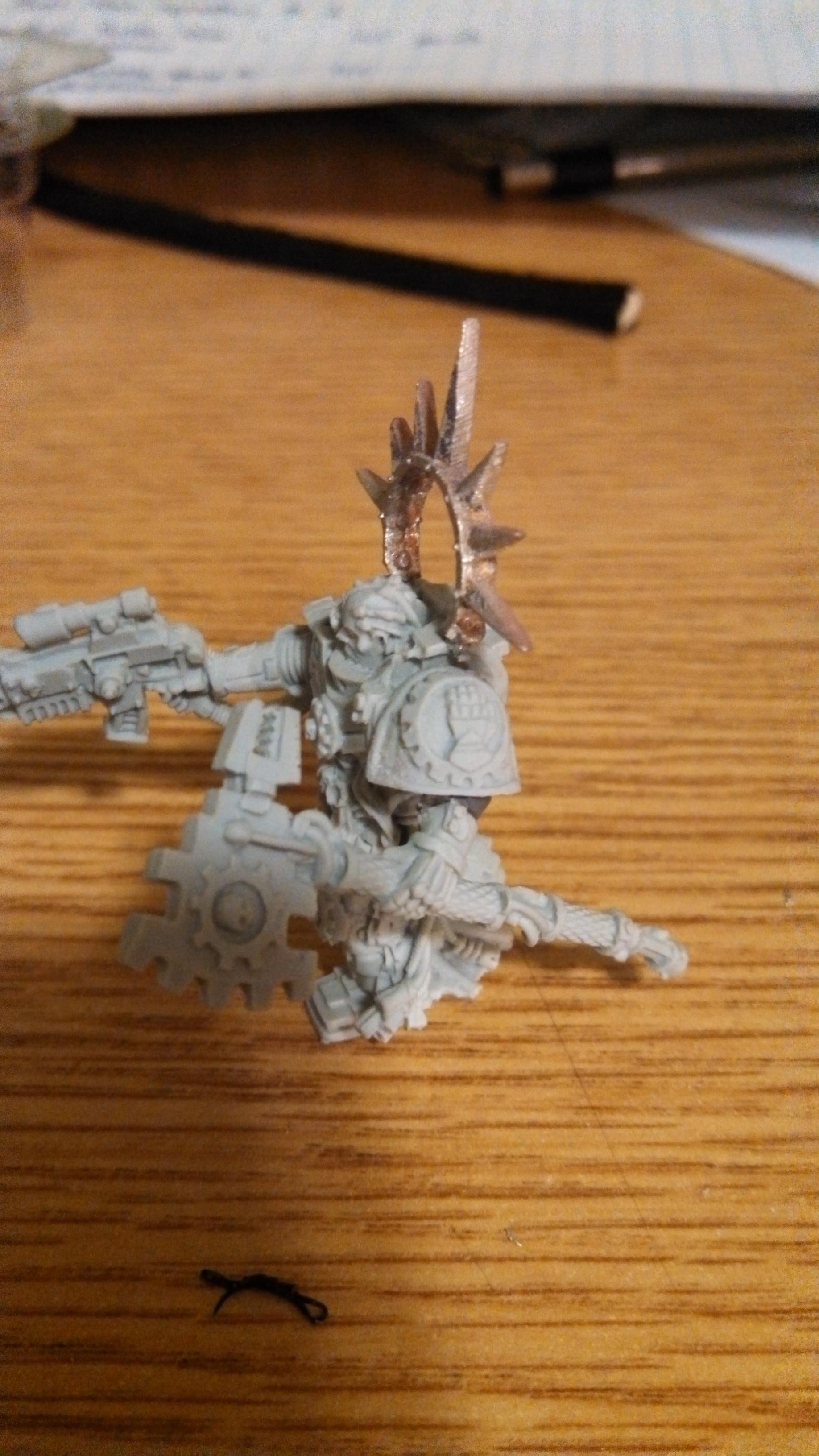 Iron Hands HQ  arm and new shoulder pad