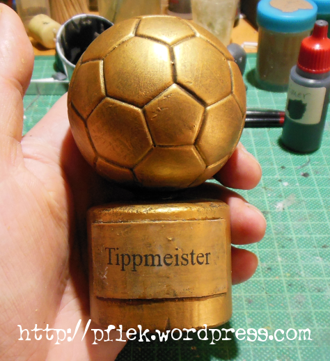 Tinker, Trophy, Selfbuilt trophy for betting game