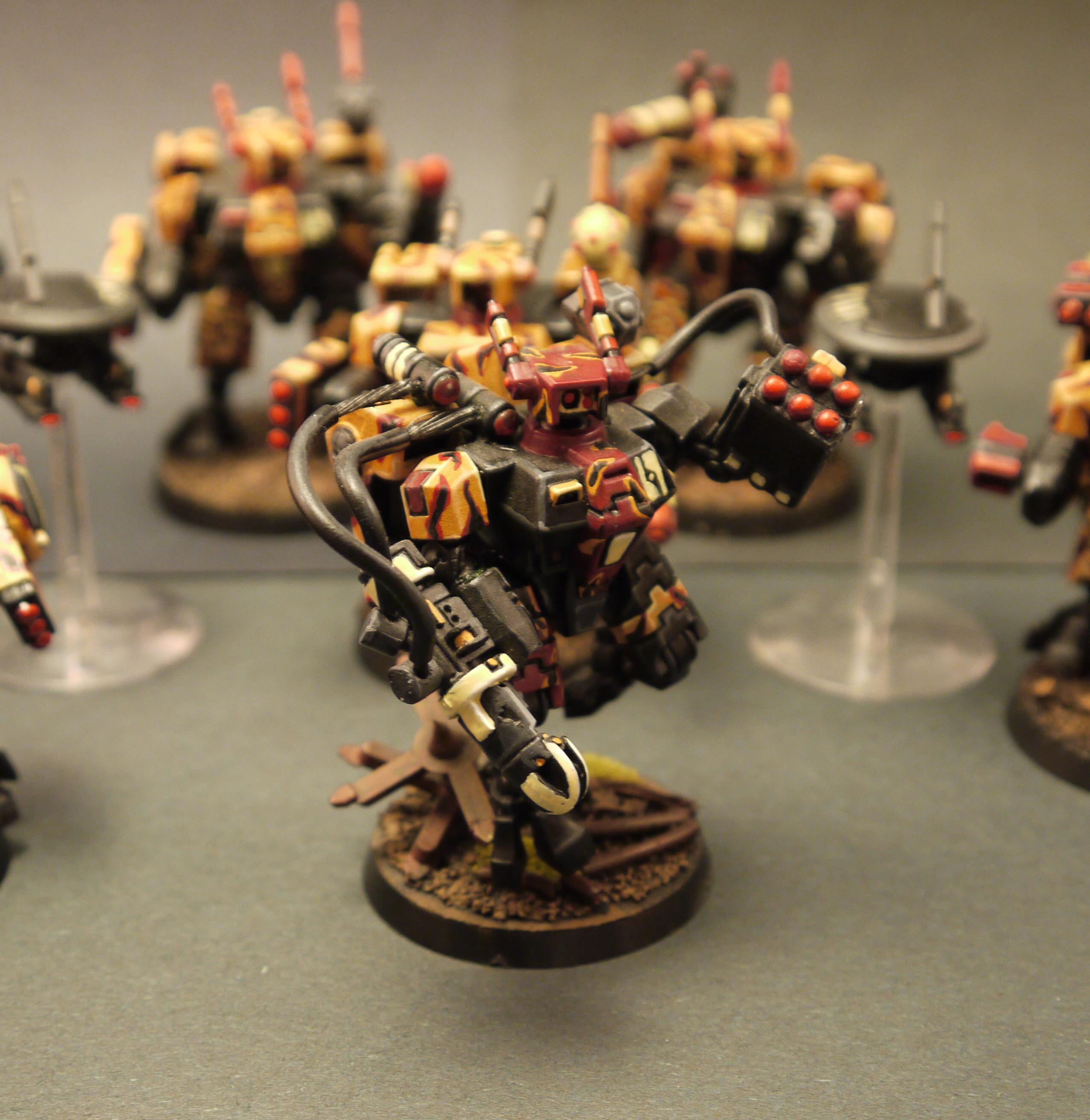 Tau, Tau HQ