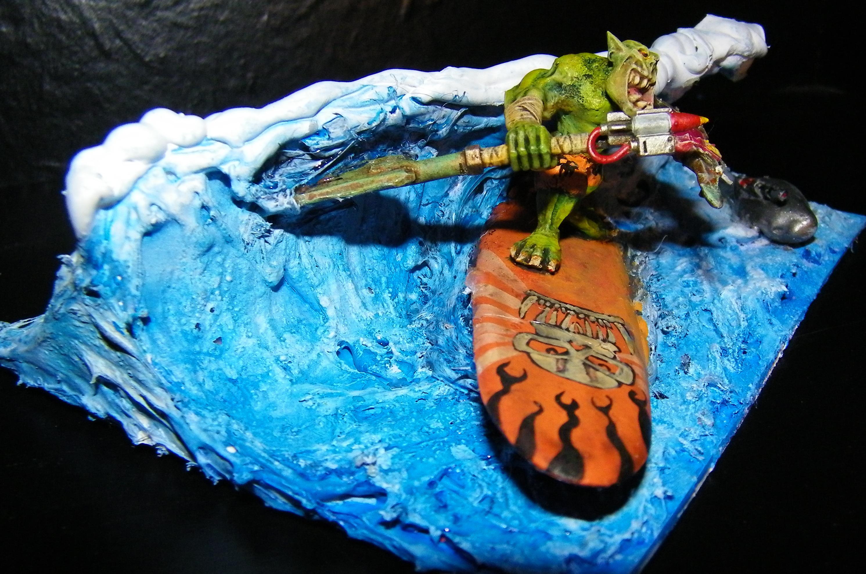 Orks, Surfing, Hanging 8