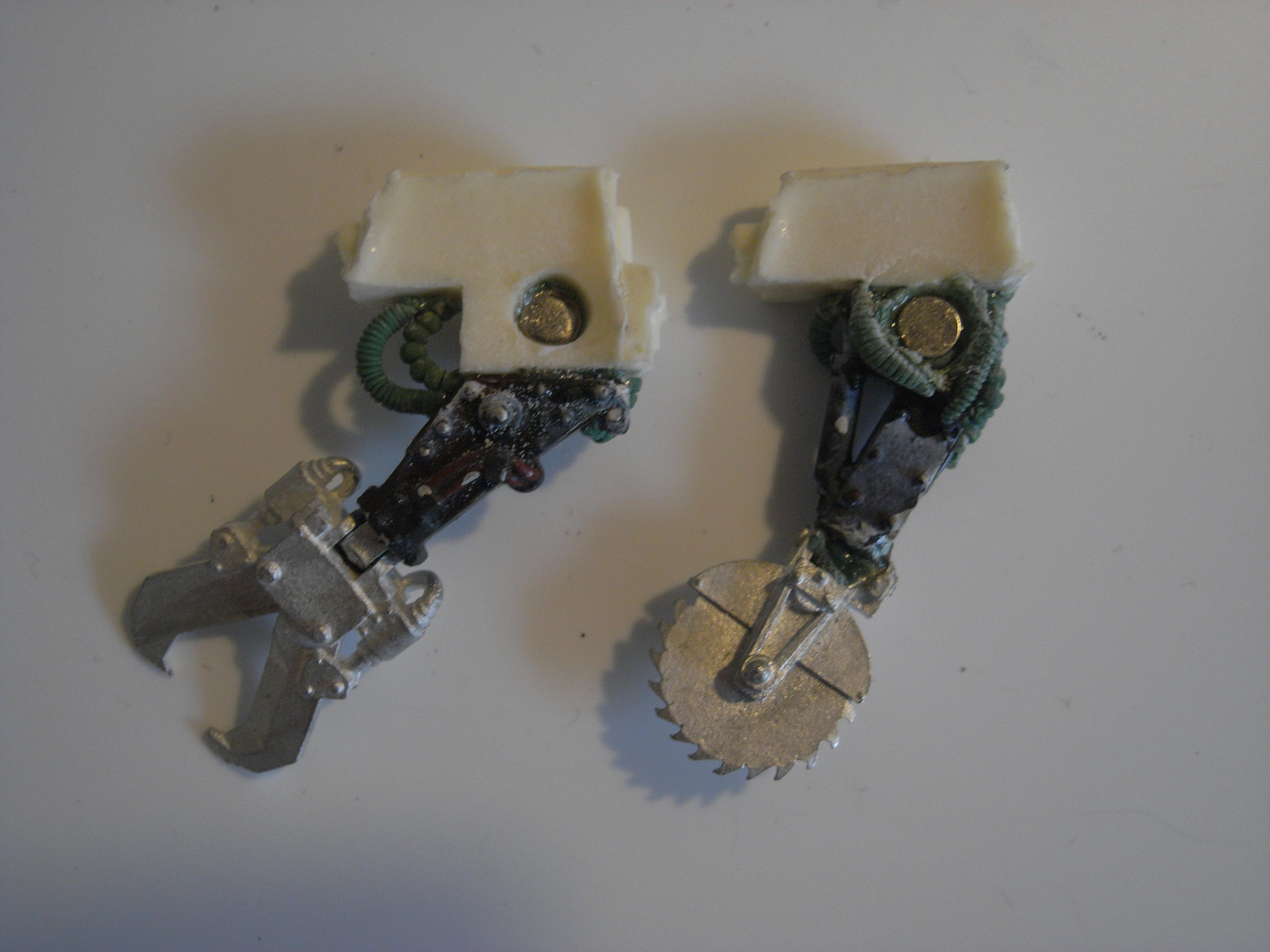 Helbrute Right CCW magnets