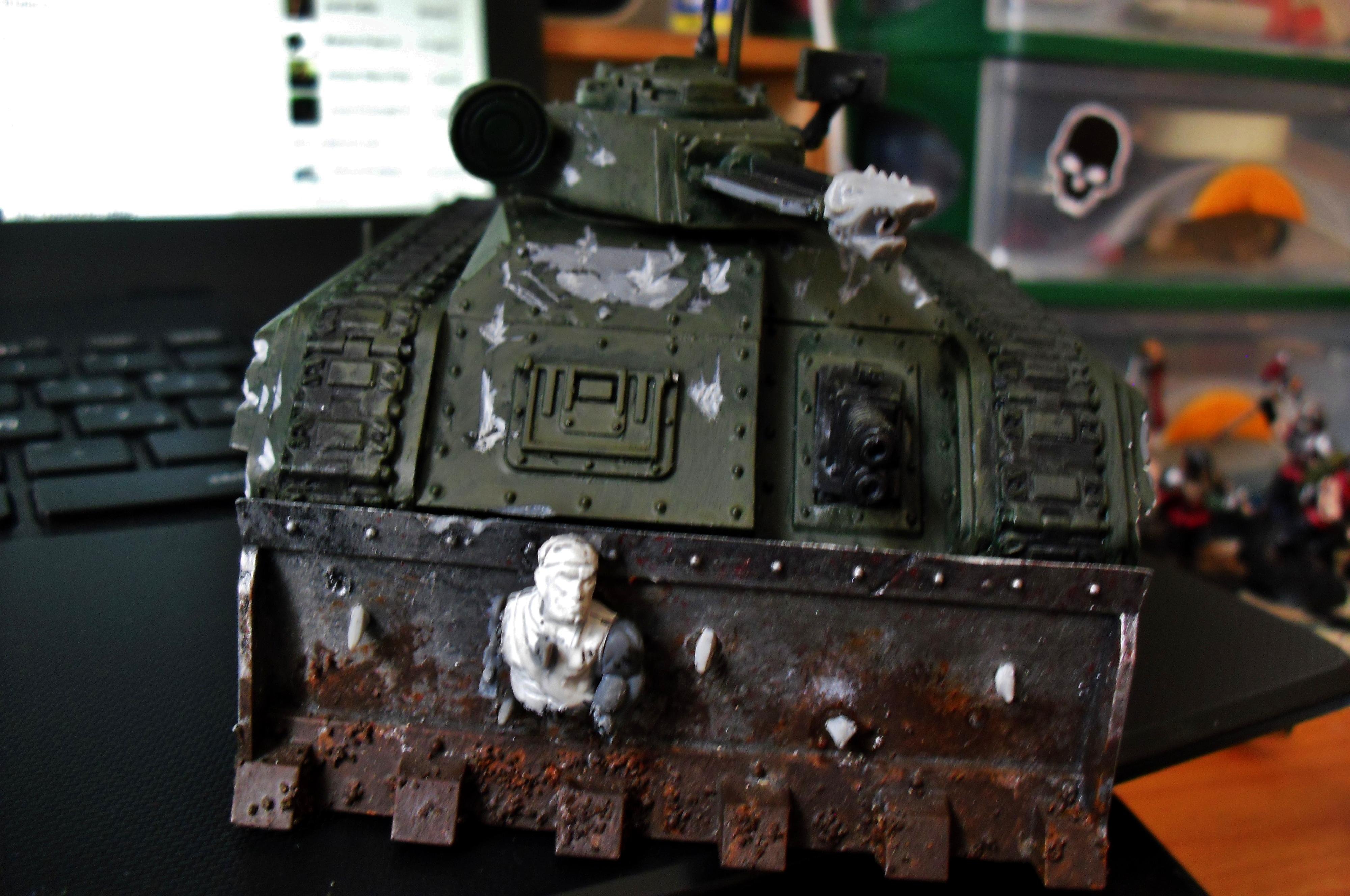 spiked chimera detail