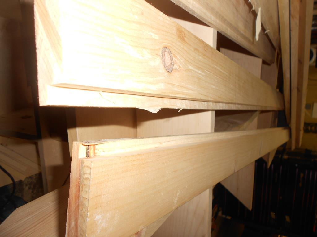 Dado'd edge for plywood interlock
