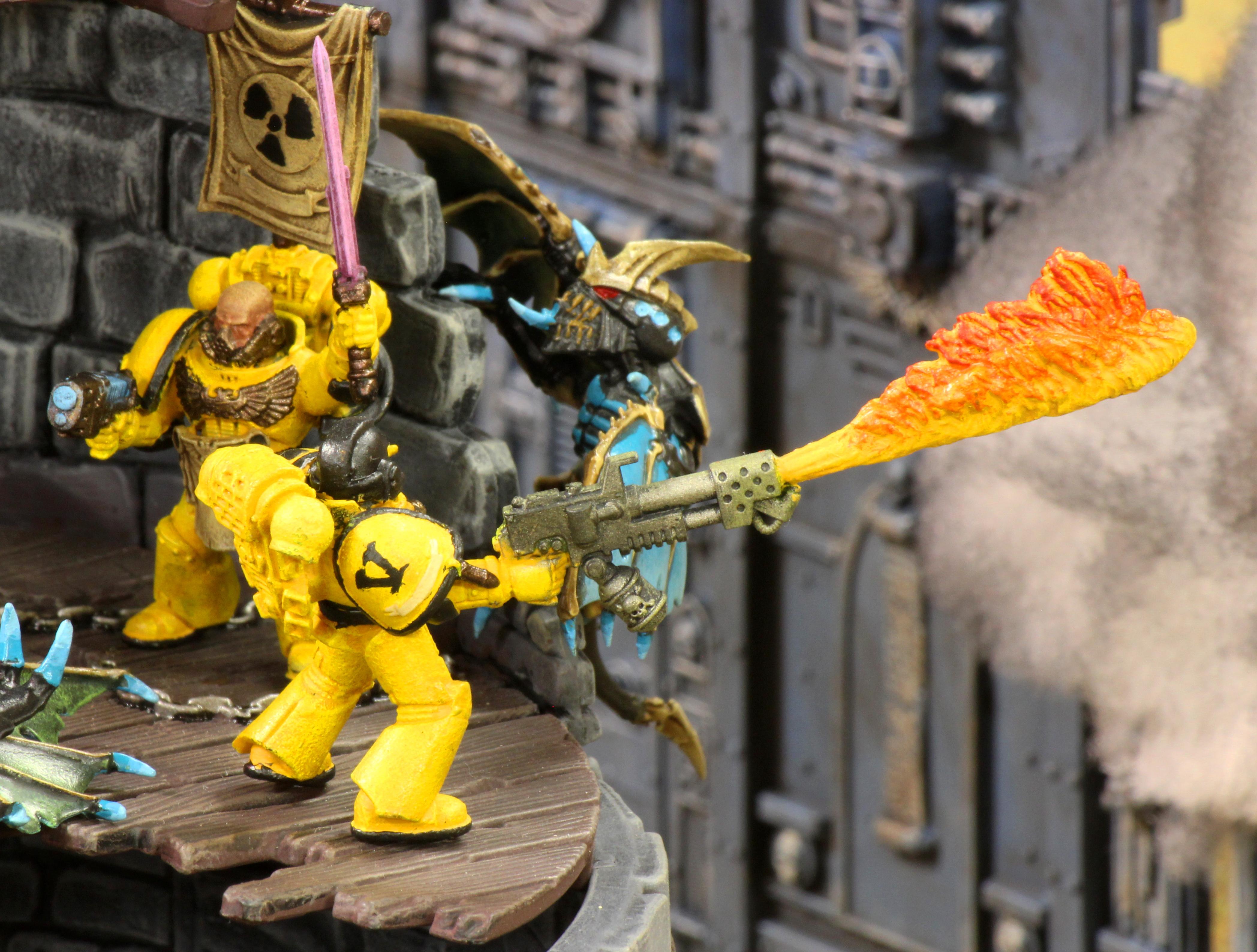 Battle, Dio, Diorama, Gargoyles, Harpy, Space Marines, Tac Squad, Tactical Squad, Tyranids, Warhammer 40,000