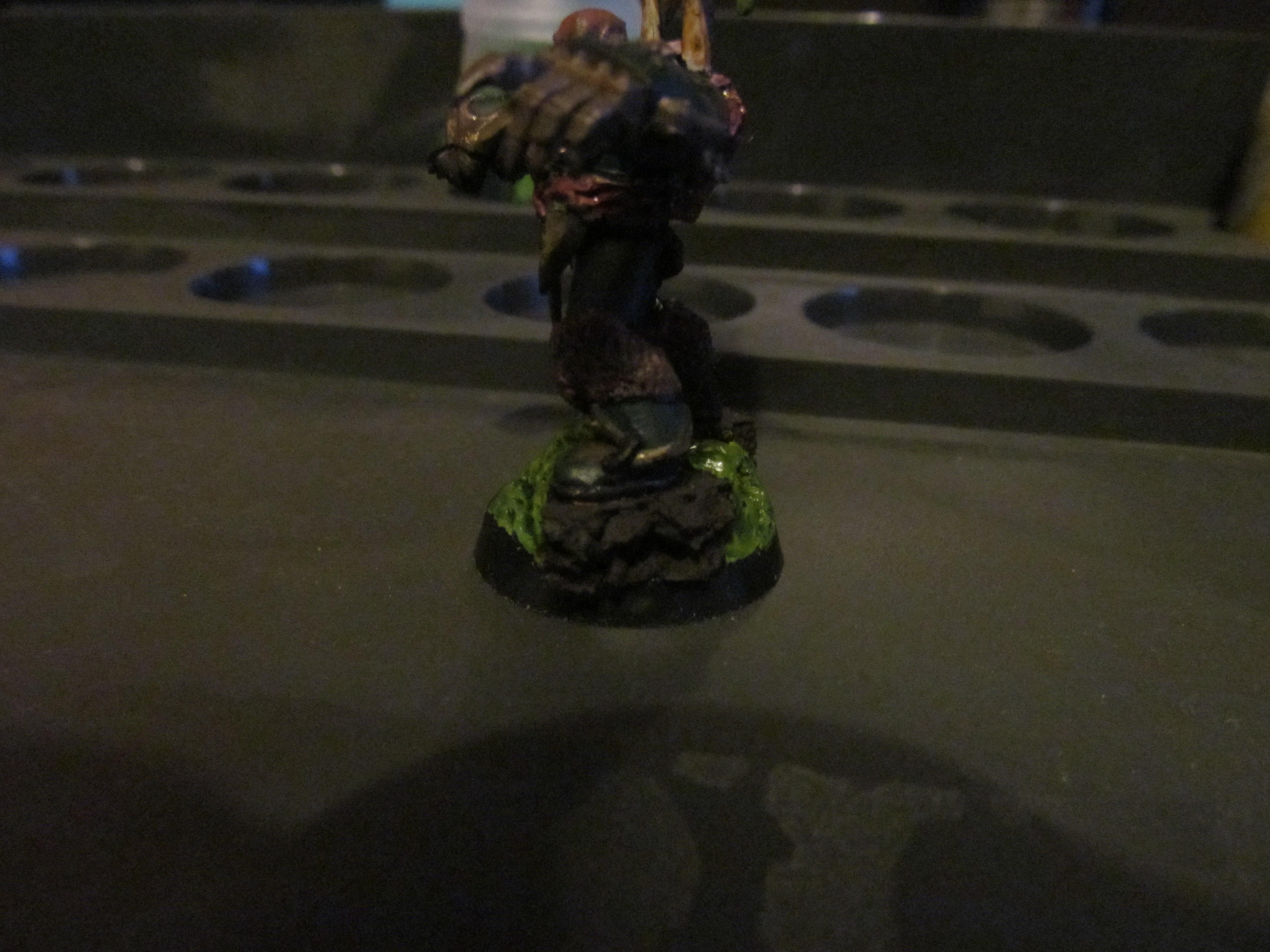 Nurgle Lord (Rotter Boxer) Complete &amp; Complete Base left view