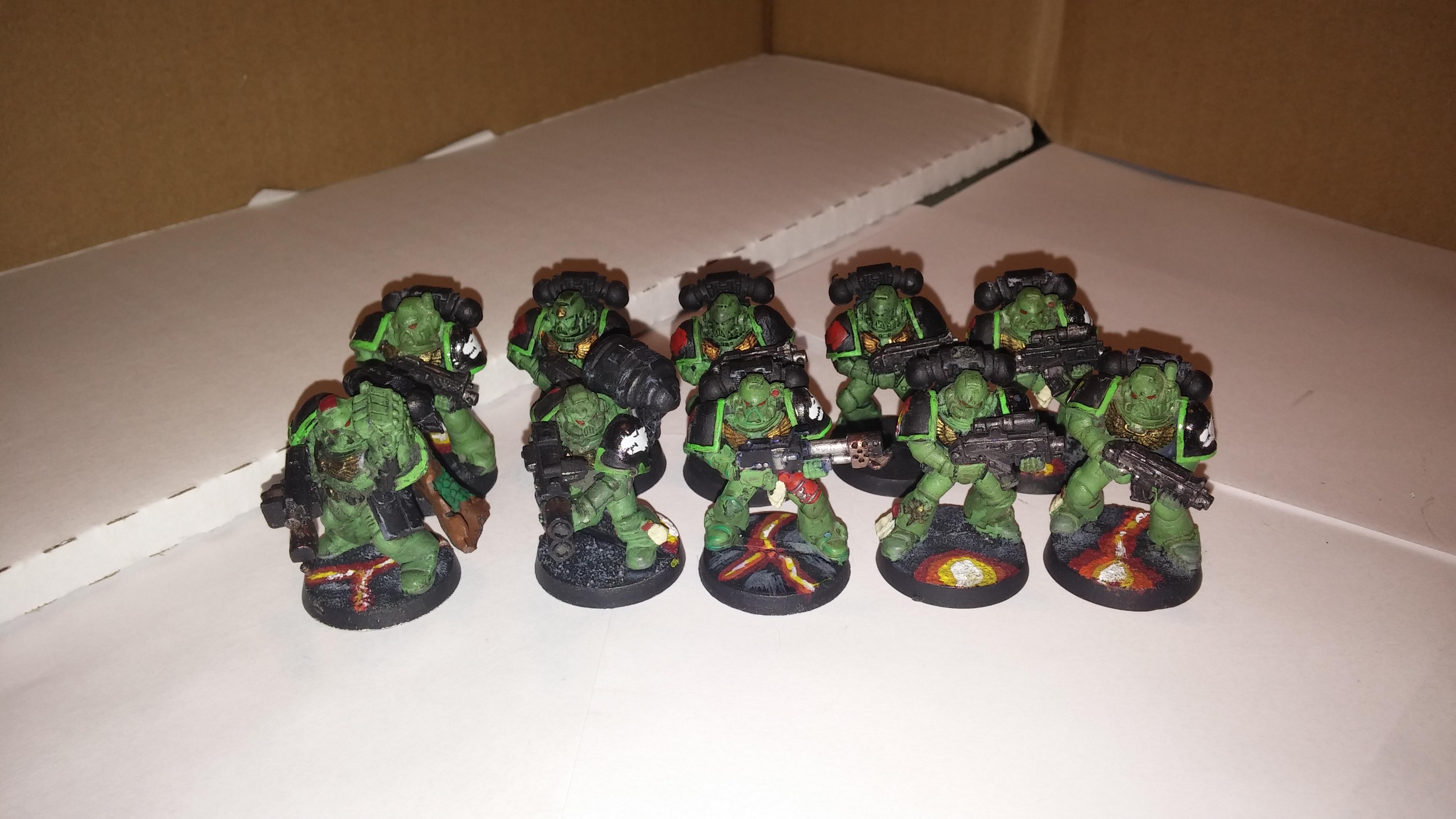 Salamanders, Tact 1