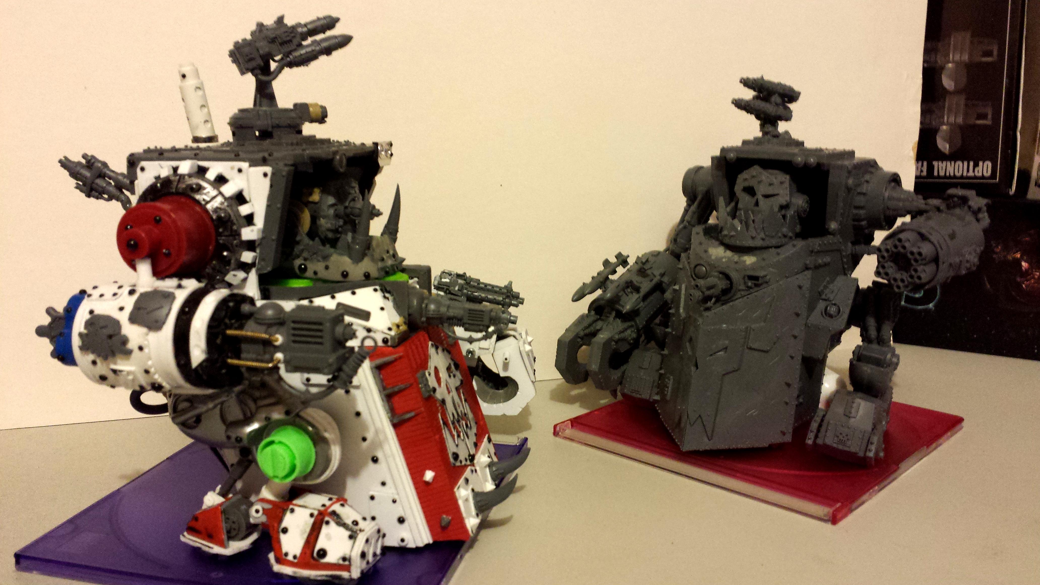 Mork n Gork anaut chatting