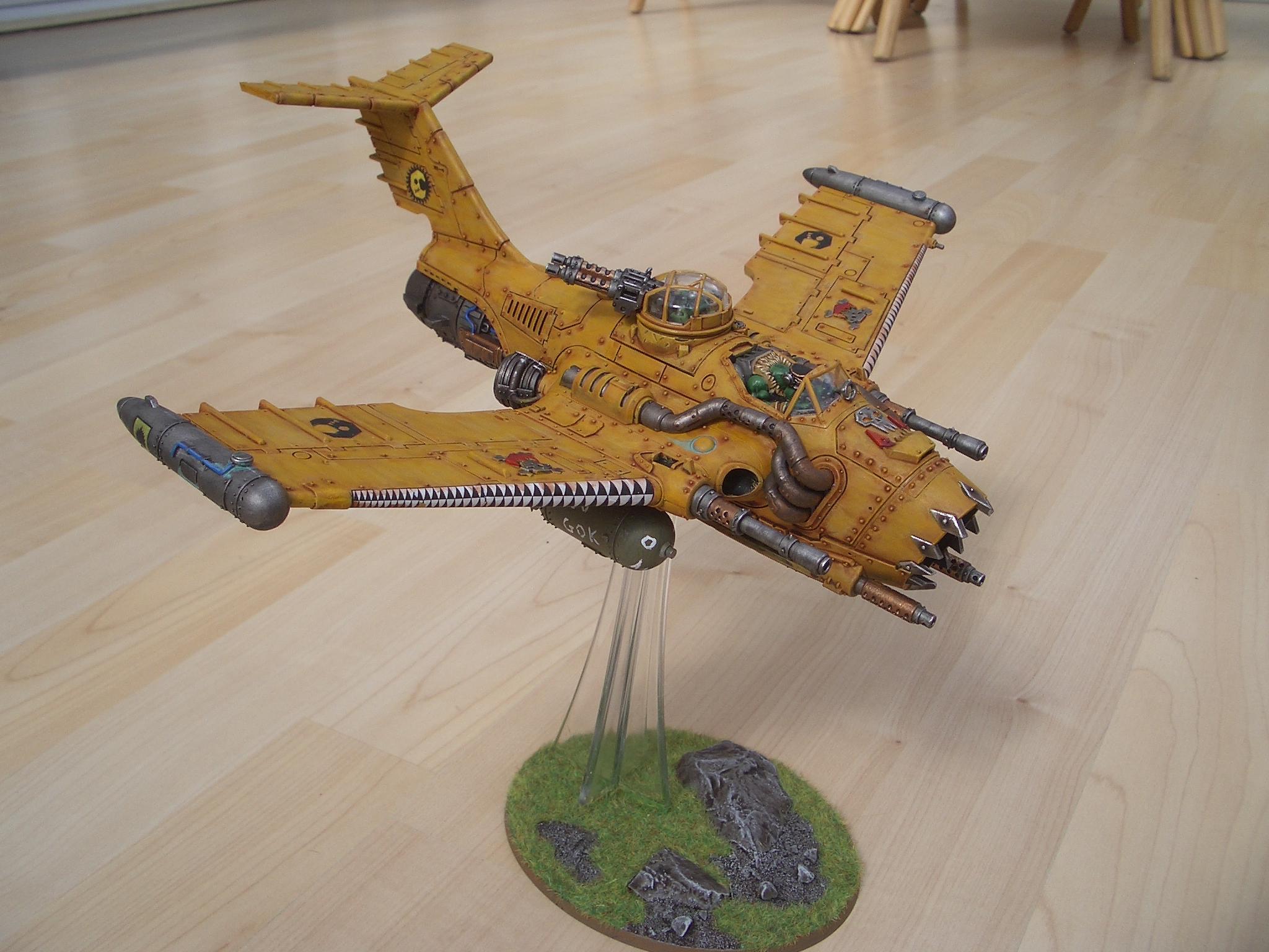 Ork Flyer in Blitza-Bommer mode