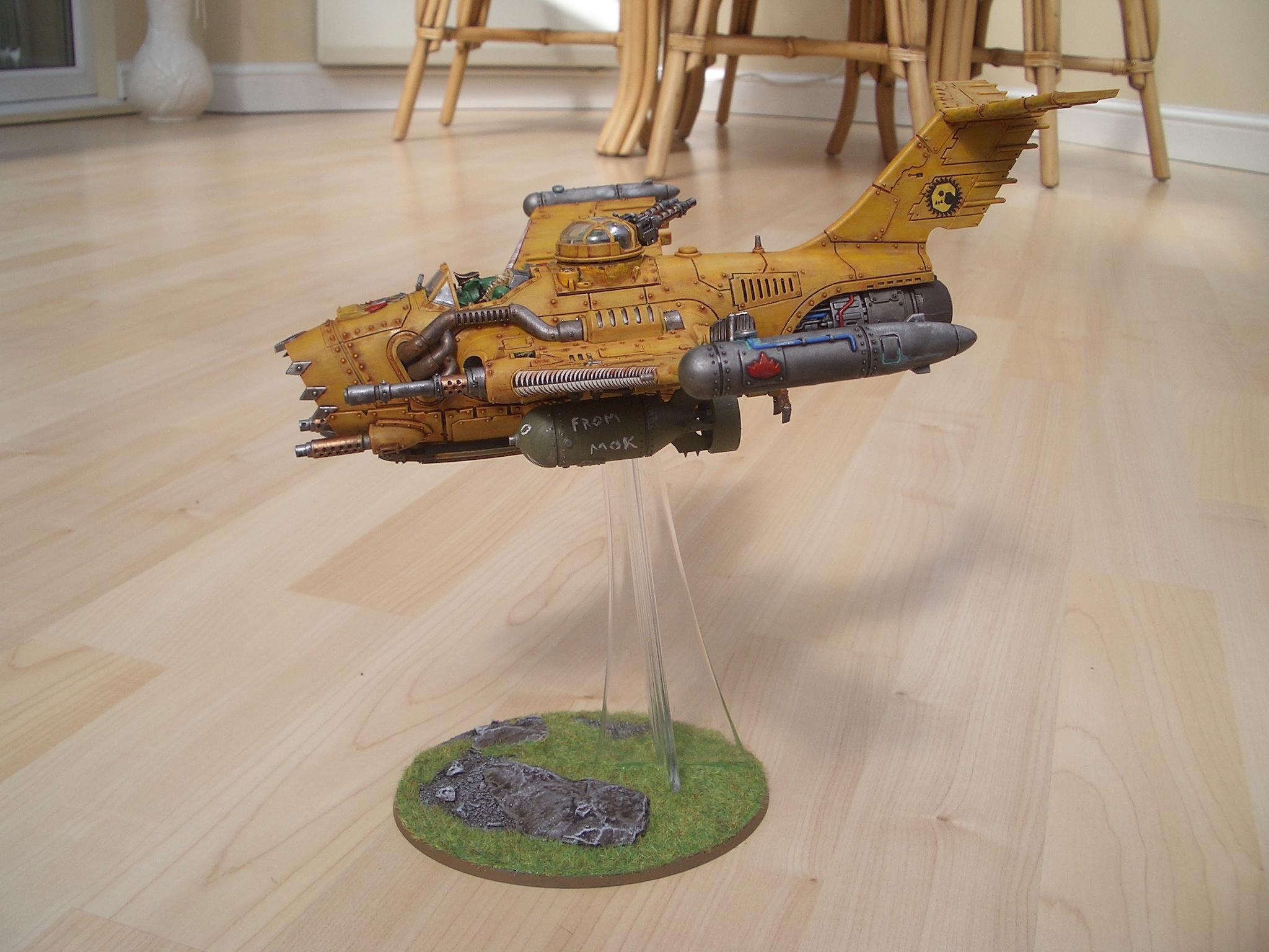 Ork Flyer in Blitza-Bommer mode