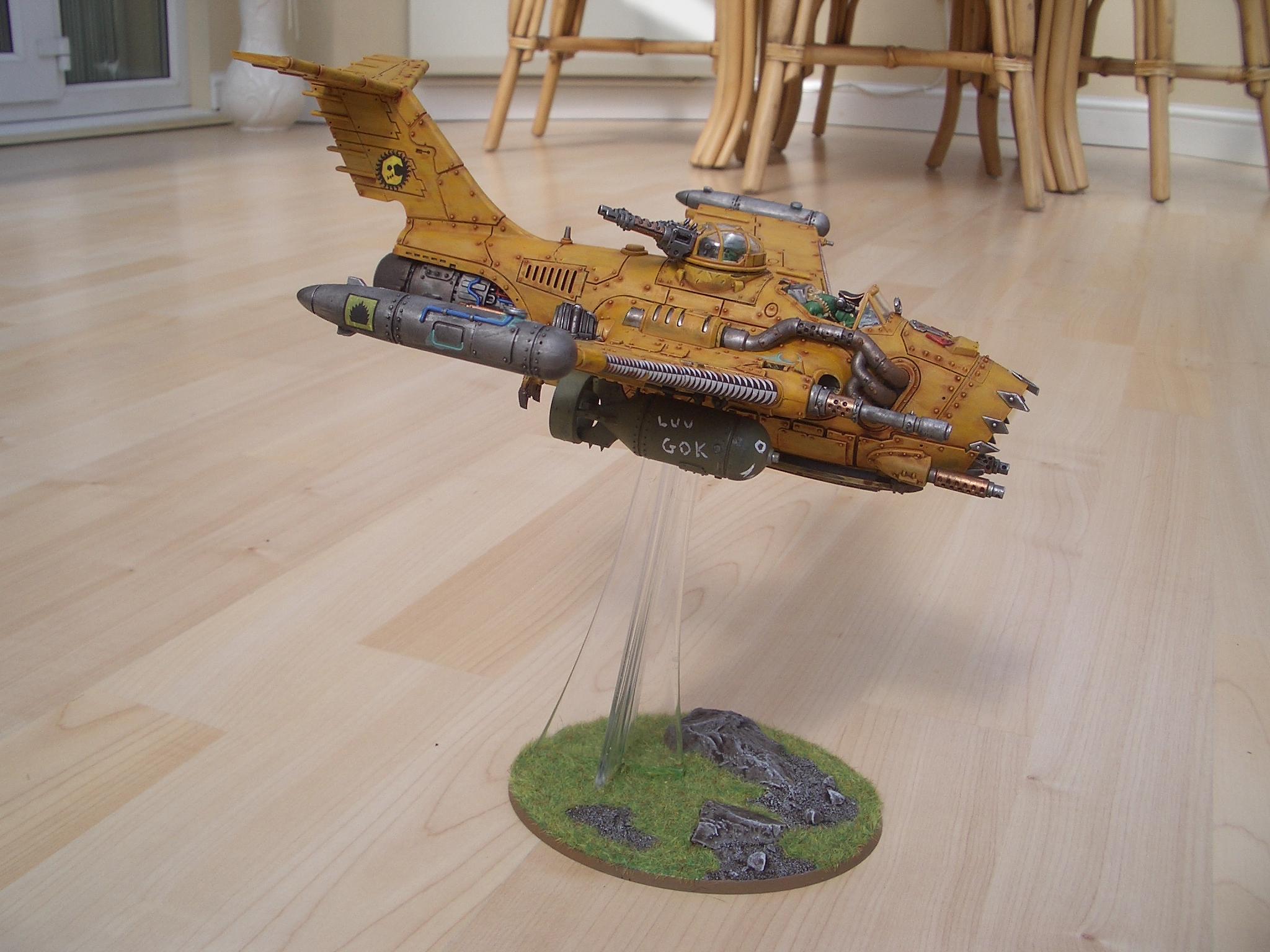 Ork Flyer in Blitza-Bommer mode