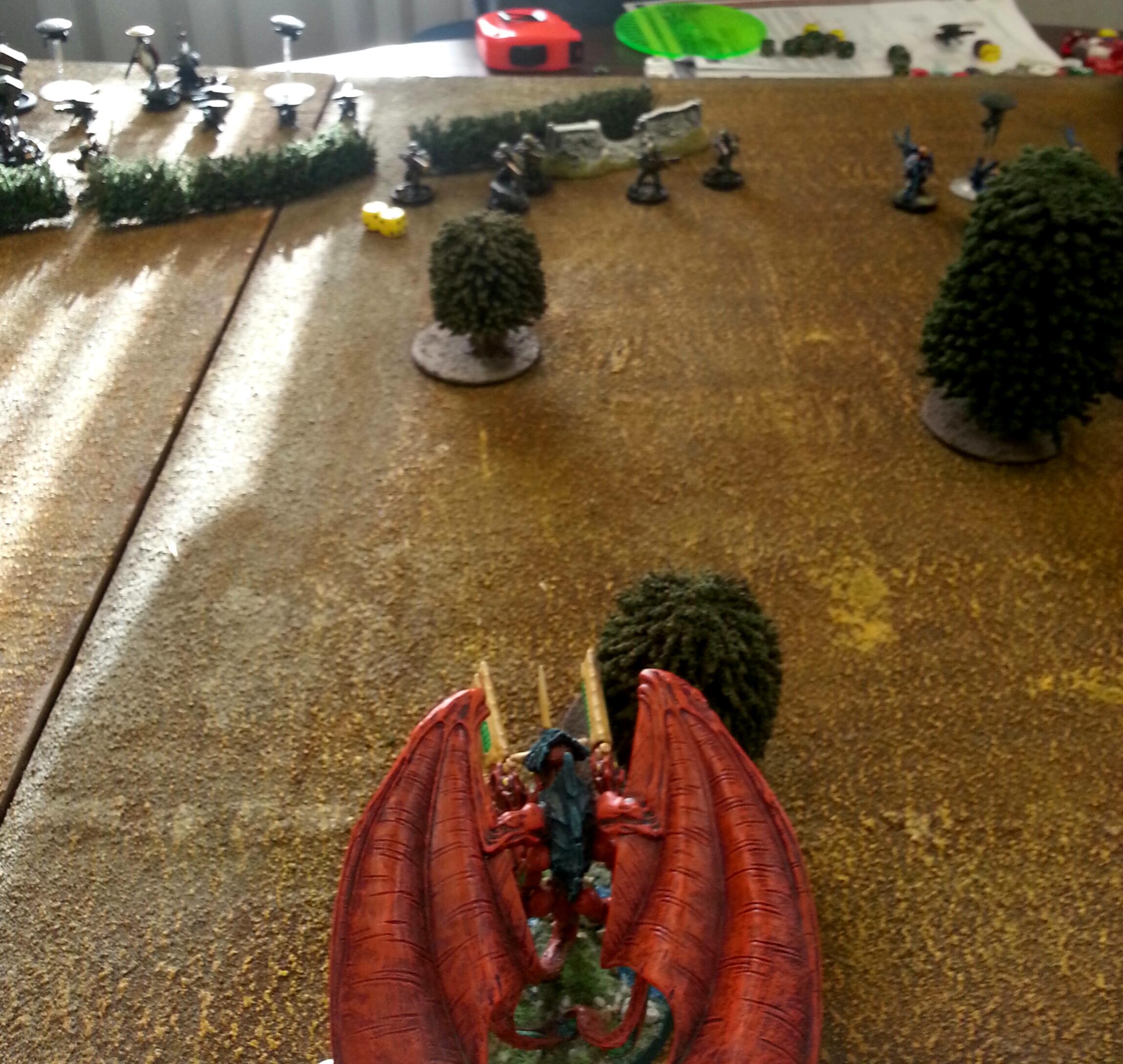 Tau, Tyranids, Turn 2b Tyranids: Harpy swoops, shoots Firewarriors
