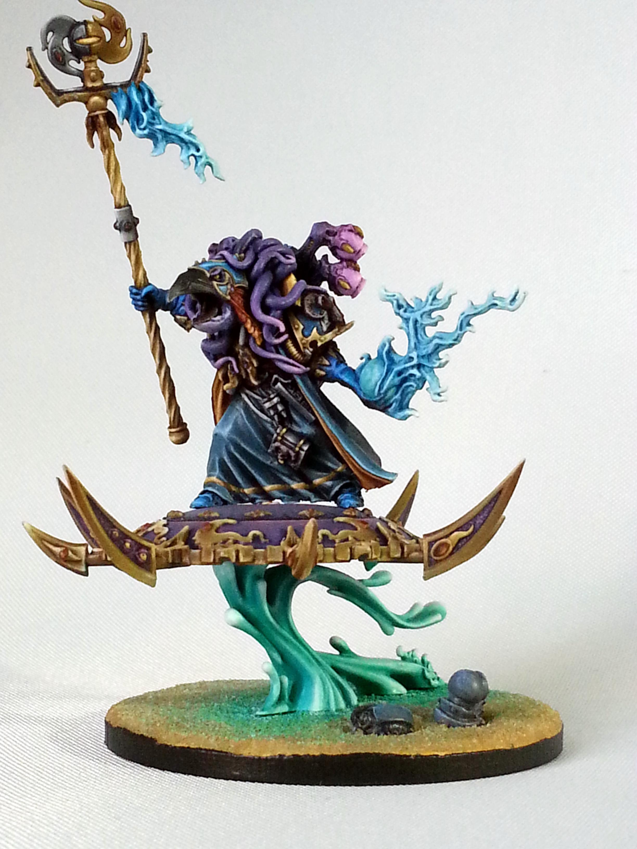 Tzeentch Sorcerer on Disc