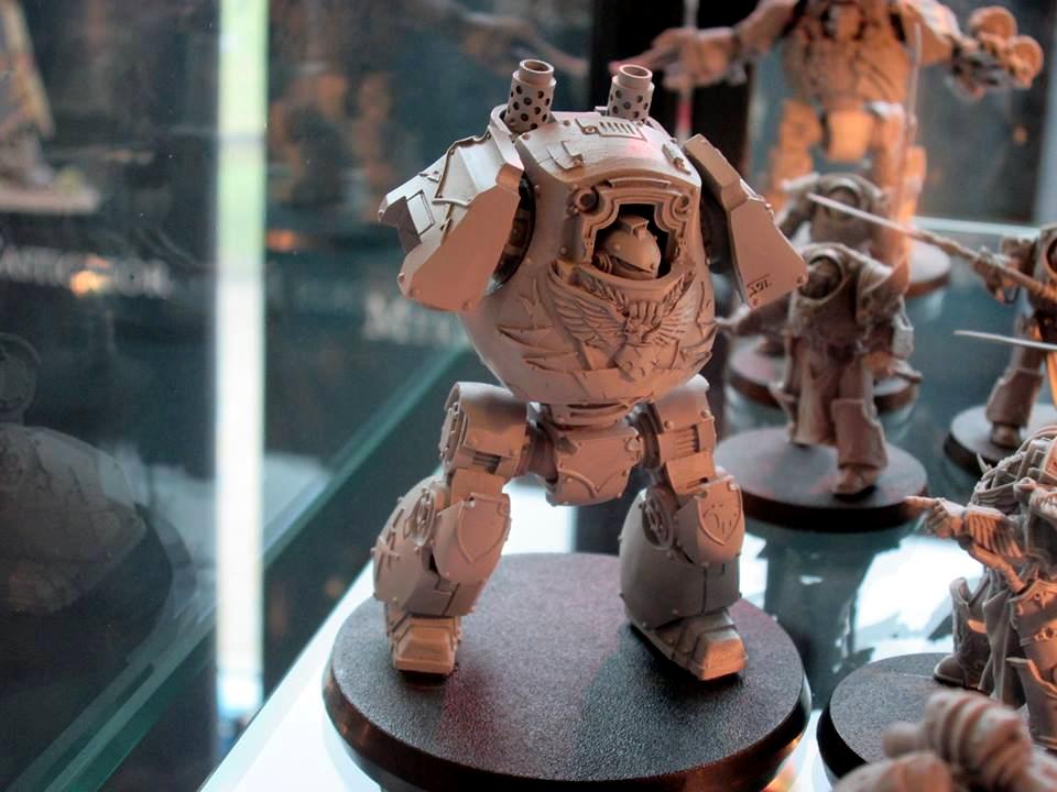 Imperial Fist Contemptor Dread