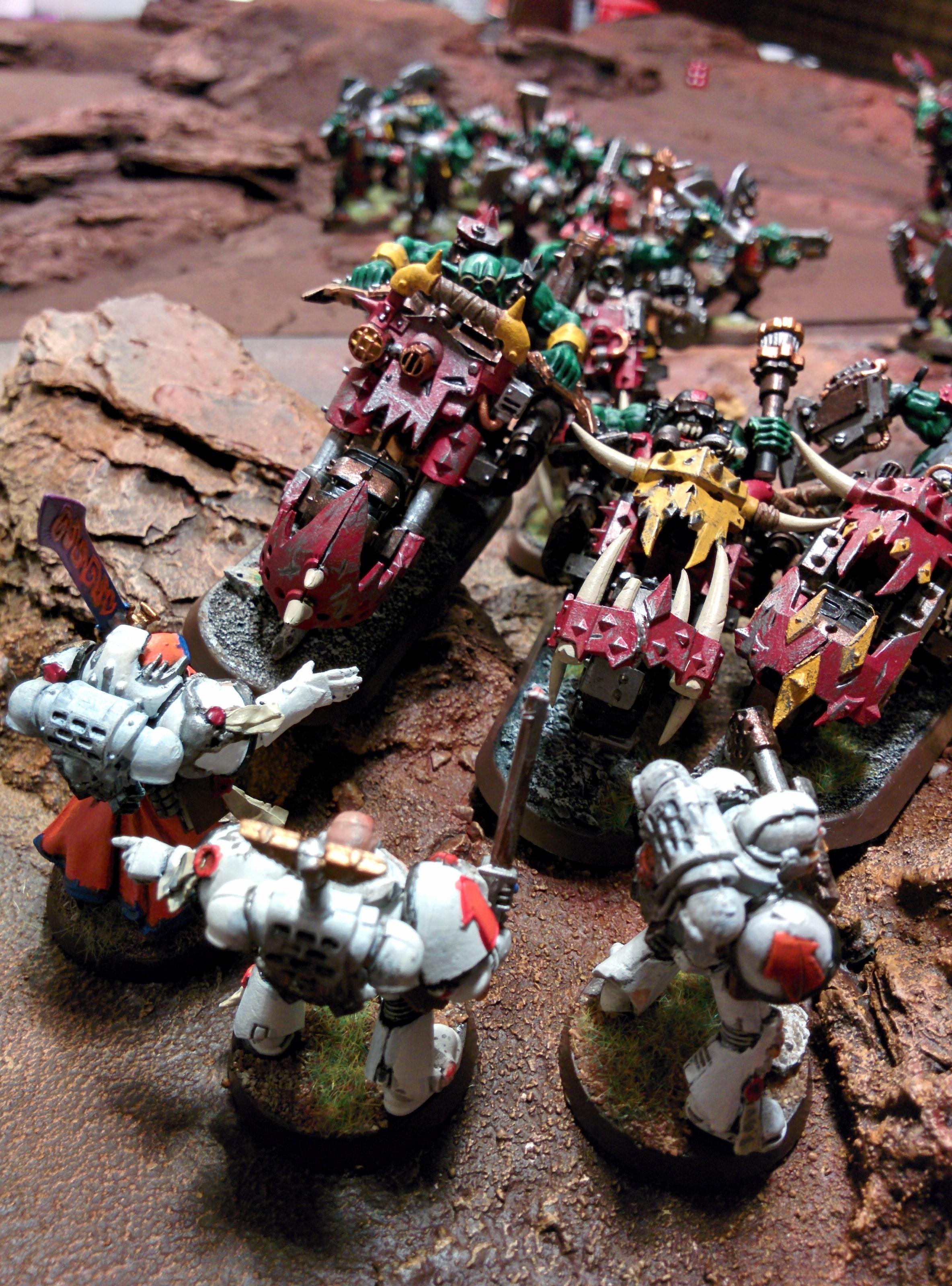 Orks, Space Marines, Vehicle, Warhammer 40,000