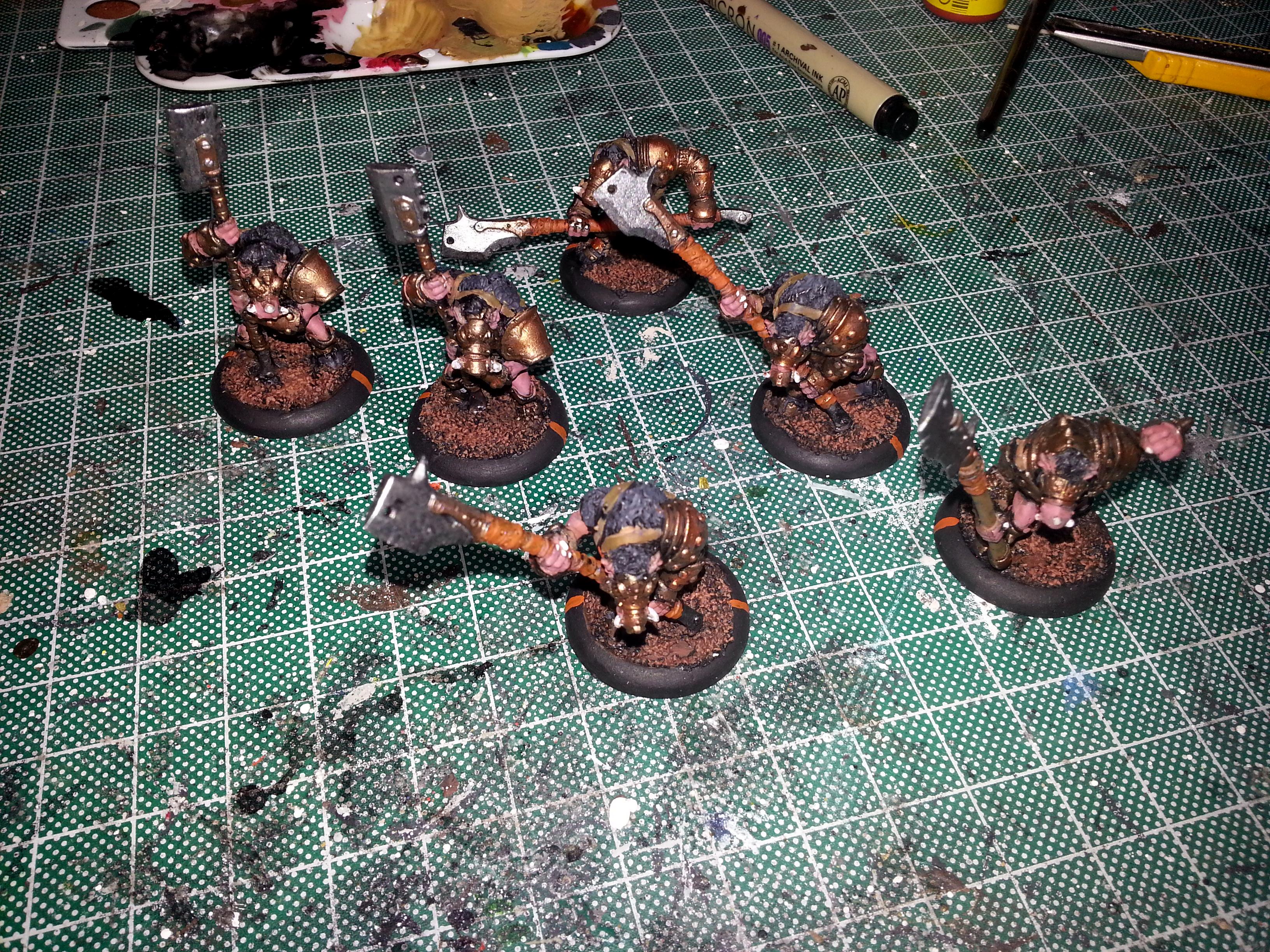 Farrow, Minions, Slaughterhousers
